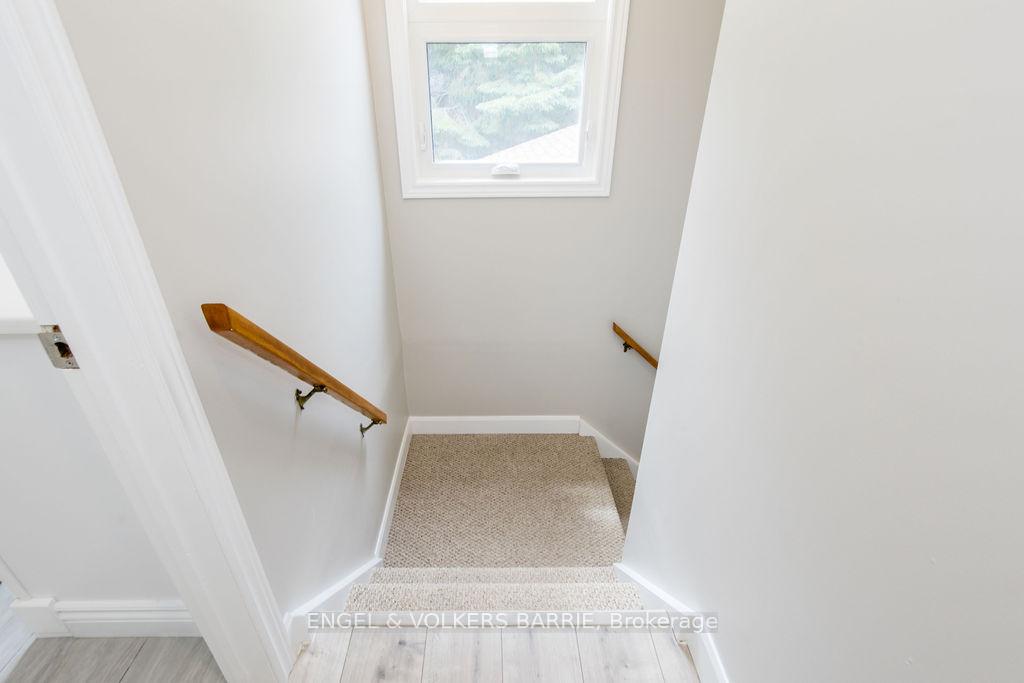 Photo 20 of 1175 Carson Road, Springwater, Midhurst — HOMEH