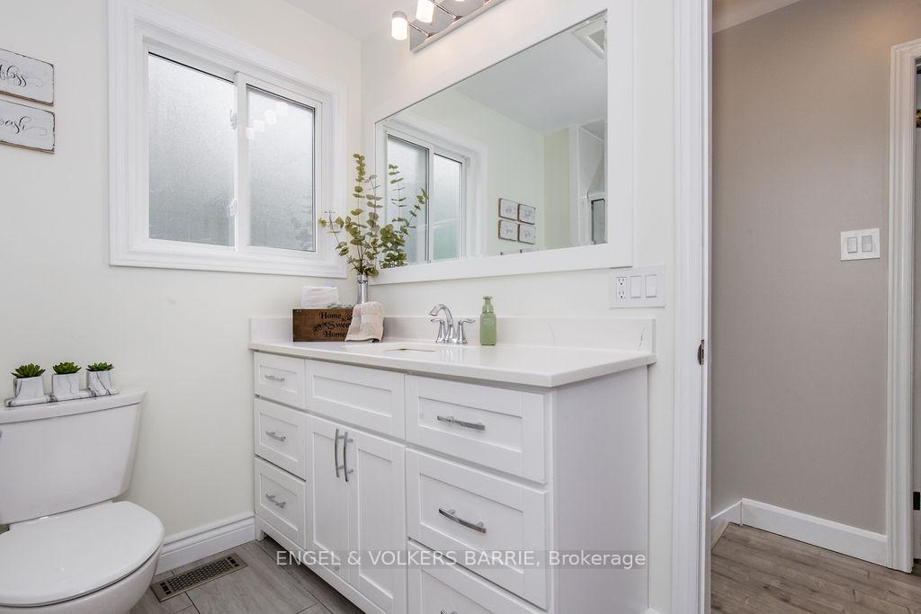 Photo 21 of 1175 Carson Road, Springwater, Midhurst — HOMEH