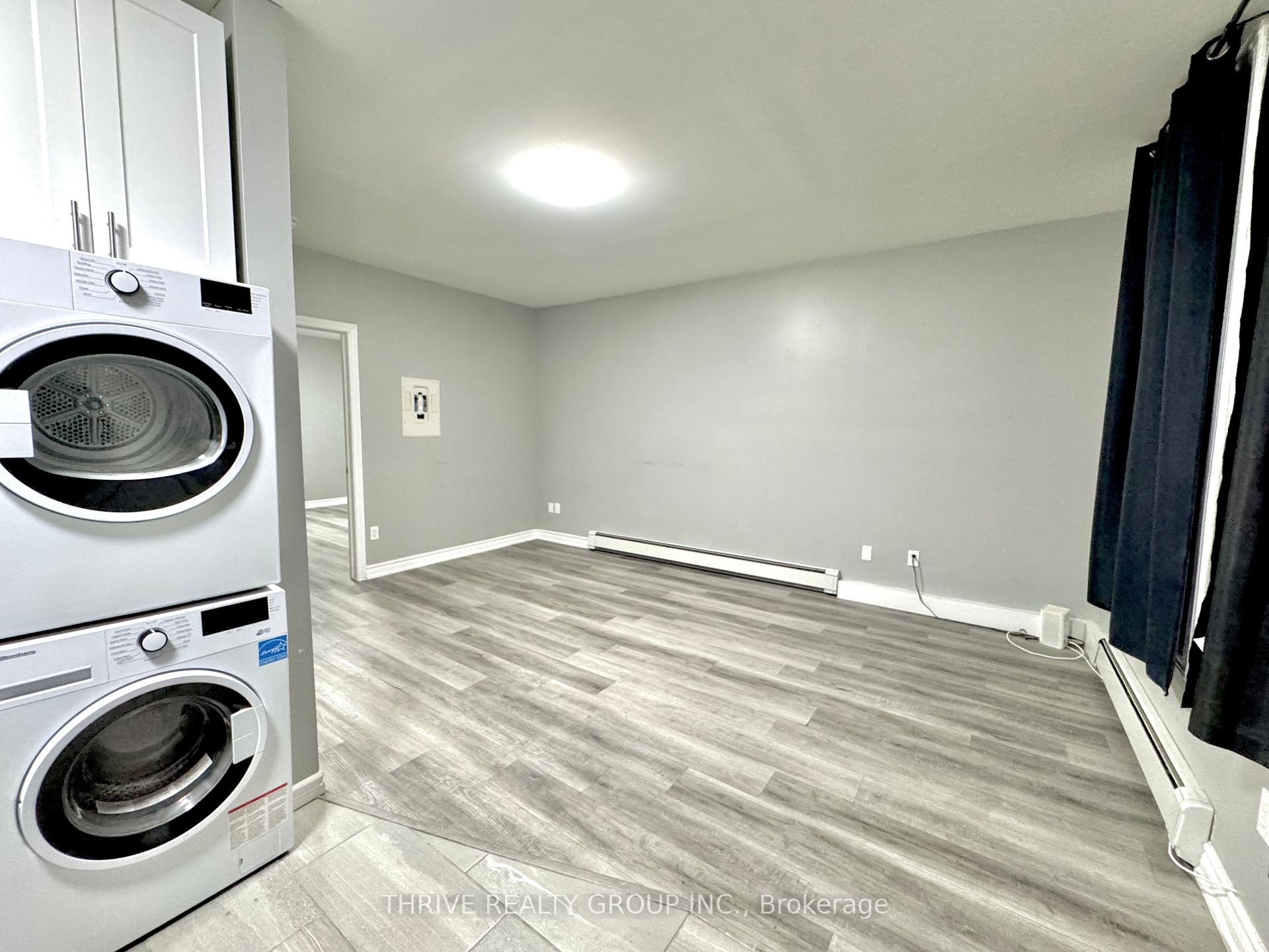 Photo 3 of Unit 6, 268 Talbot Street, St. Thomas — HOMEH