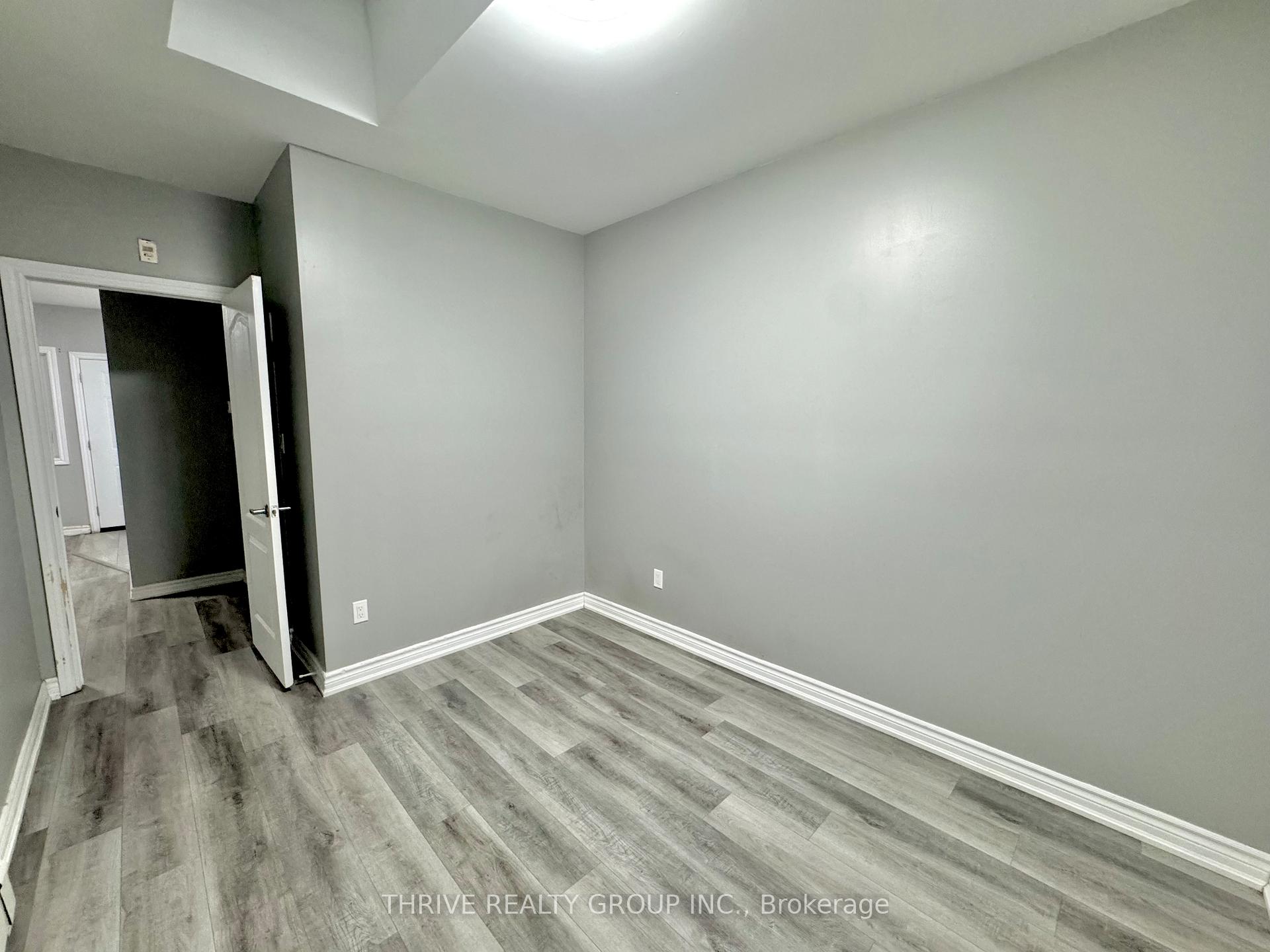Photo 11 of Unit 6, 268 Talbot Street, St. Thomas — HOMEH