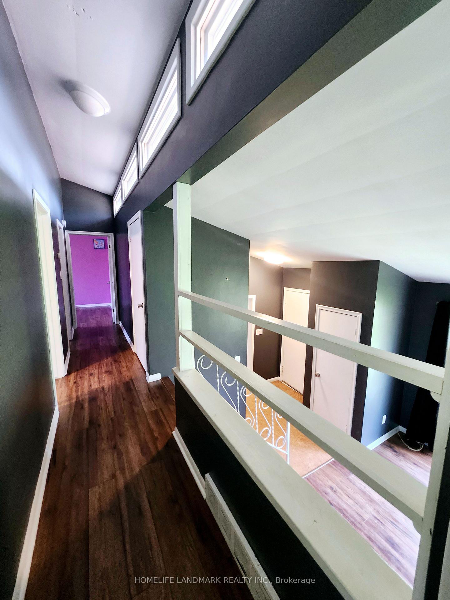 Photo 6 of 22 Oakmount Drive, St. Catharines, Glendale/Glenridge — HOMEH