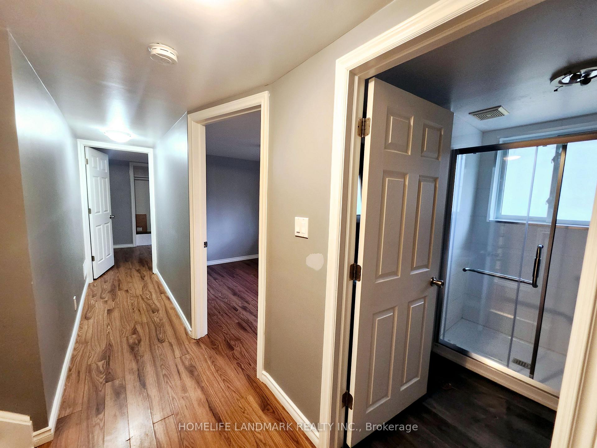 Photo 13 of 22 Oakmount Drive, St. Catharines, Glendale/Glenridge — HOMEH
