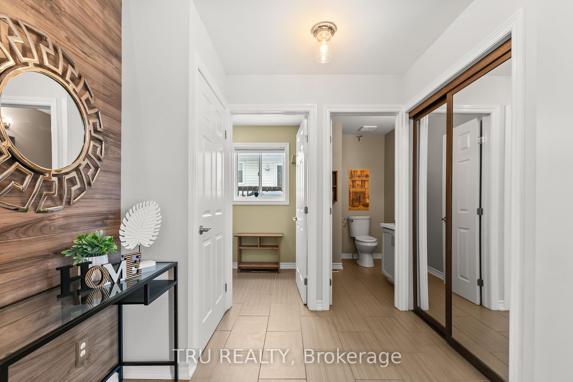 Photo 3 of 49 Stonepath Crescent N, Ottawa, Stittsville (Central) — HOMEH