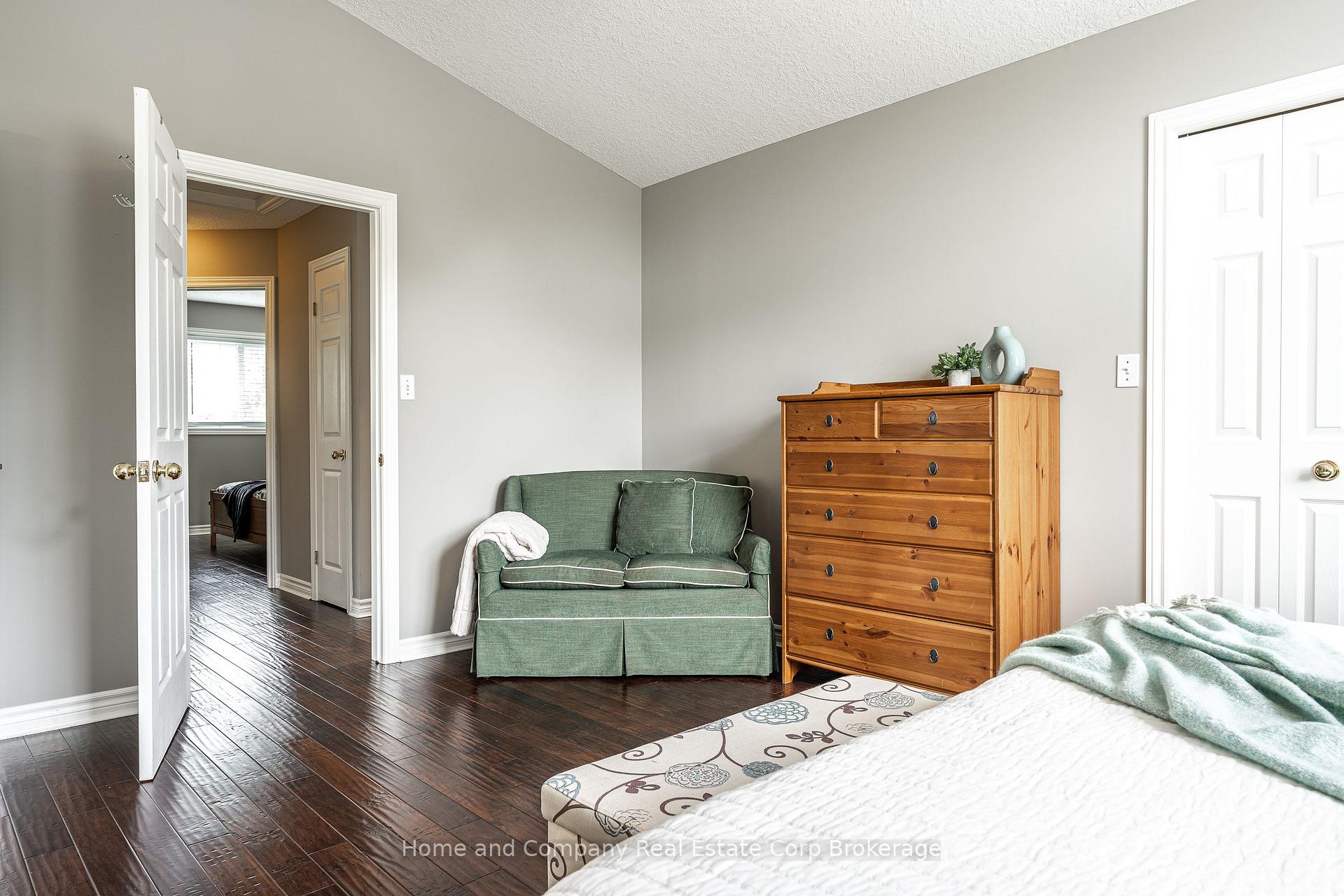 Photo 20 of 155 Franklin Drive, Stratford — HOMEH