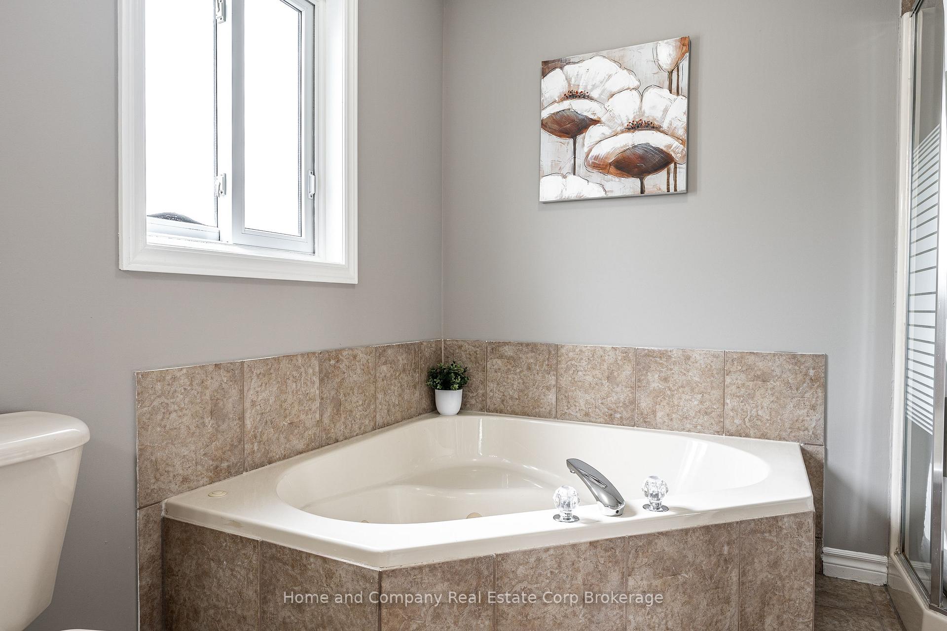 Photo 21 of 155 Franklin Drive, Stratford — HOMEH
