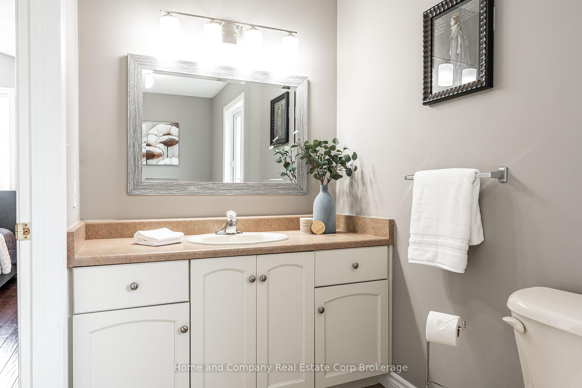 Photo 23 of 155 Franklin Drive, Stratford — HOMEH