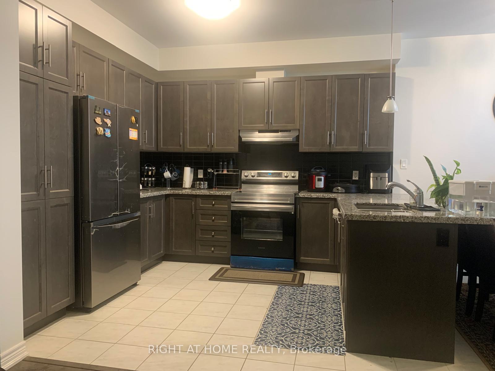 Photo 5 of 41 Noah Common, St. Catharines, Oakdale — HOMEH