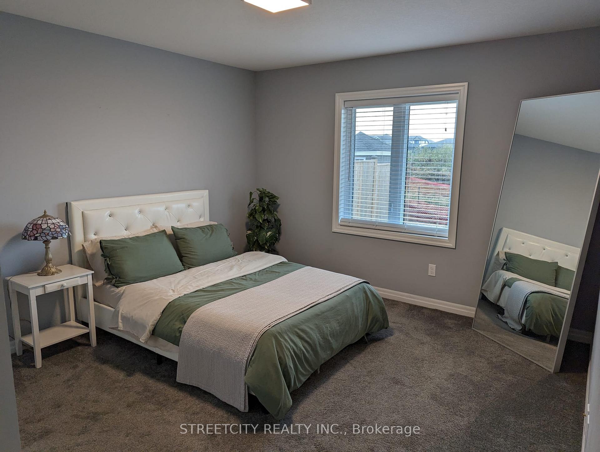 Photo 5 of 51 Foxtail Lane, St. Thomas — HOMEH