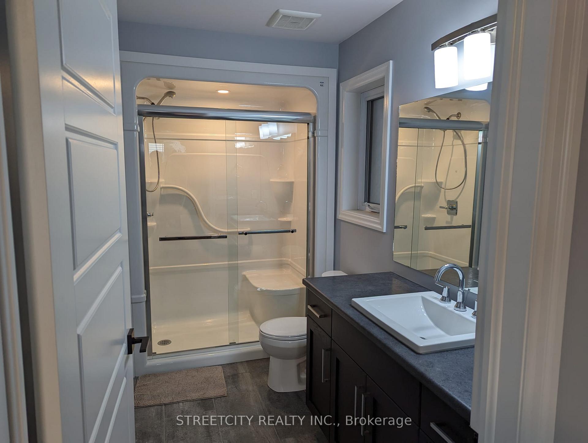 Photo 6 of 51 Foxtail Lane, St. Thomas — HOMEH