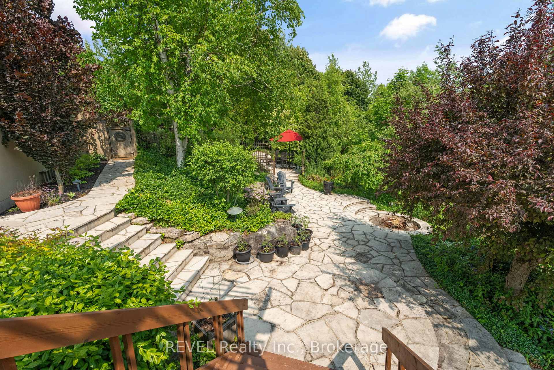 Photo 9 of 2721 Decew Road, St. Catharines, Rykert/Vansickle — HOMEH