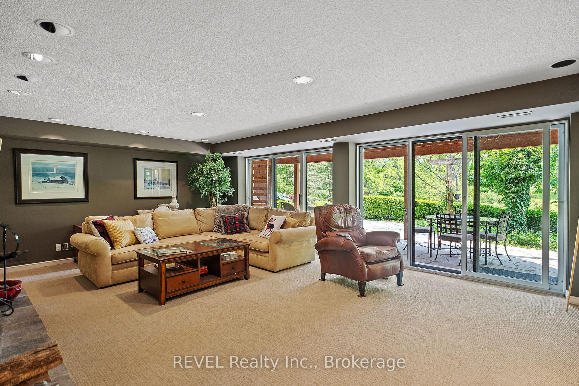 Photo 36 of 2721 Decew Road, St. Catharines, Rykert/Vansickle — HOMEH