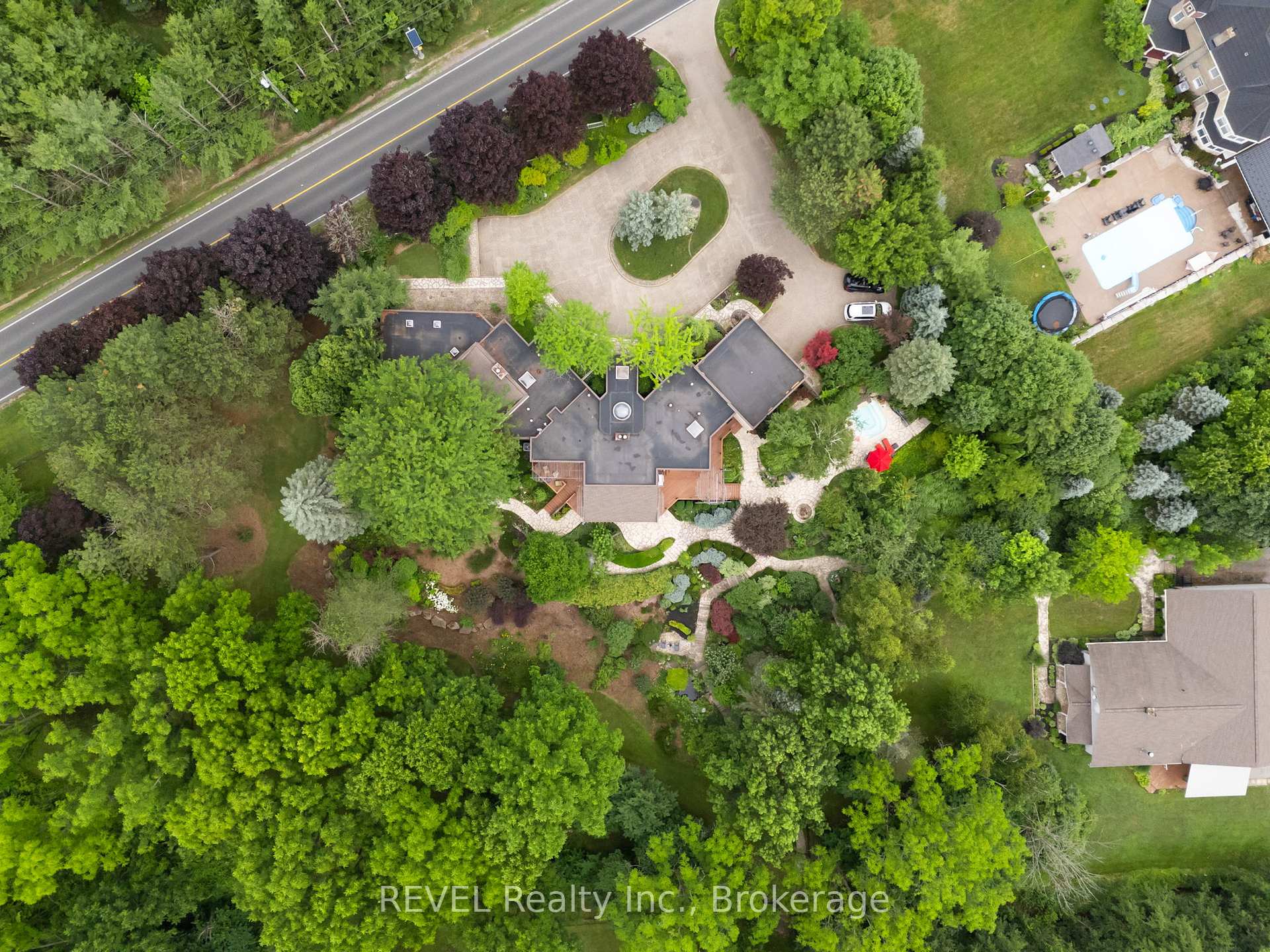 Photo 48 of 2721 Decew Road, St. Catharines, Rykert/Vansickle — HOMEH