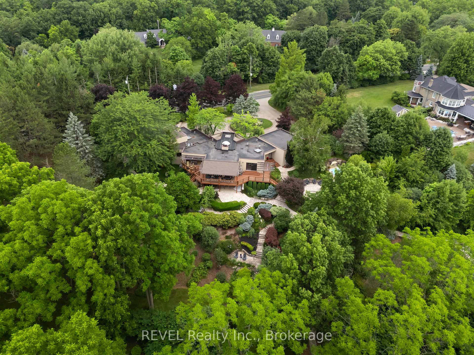 Photo 50 of 2721 Decew Road, St. Catharines, Rykert/Vansickle — HOMEH