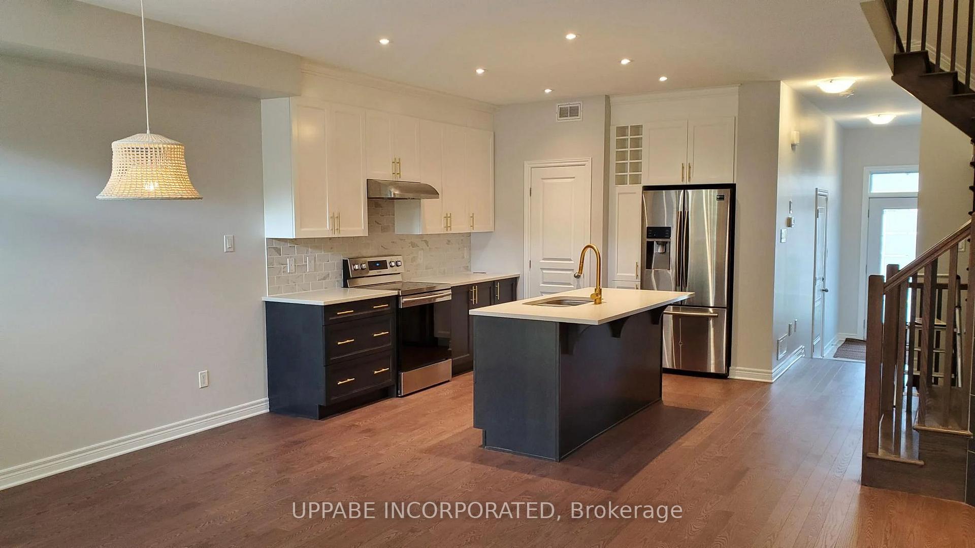 Photo 2 of 521 Bulat Court, Ottawa, Stittsville (North) — HOMEH