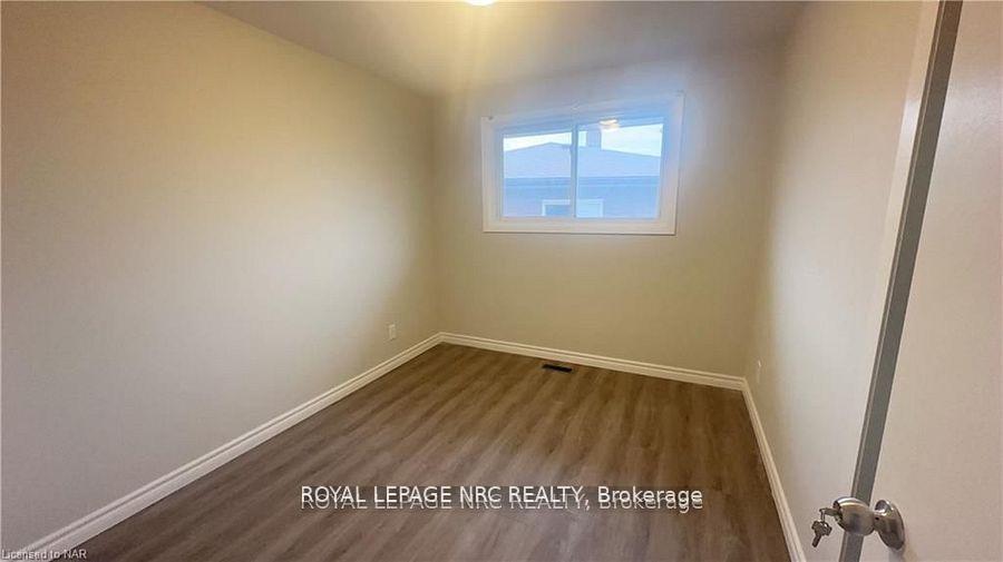 Photo 9 of Unit Upper, 31 Joanna Drive, St. Catharines, Vine/Linwell — HOMEH