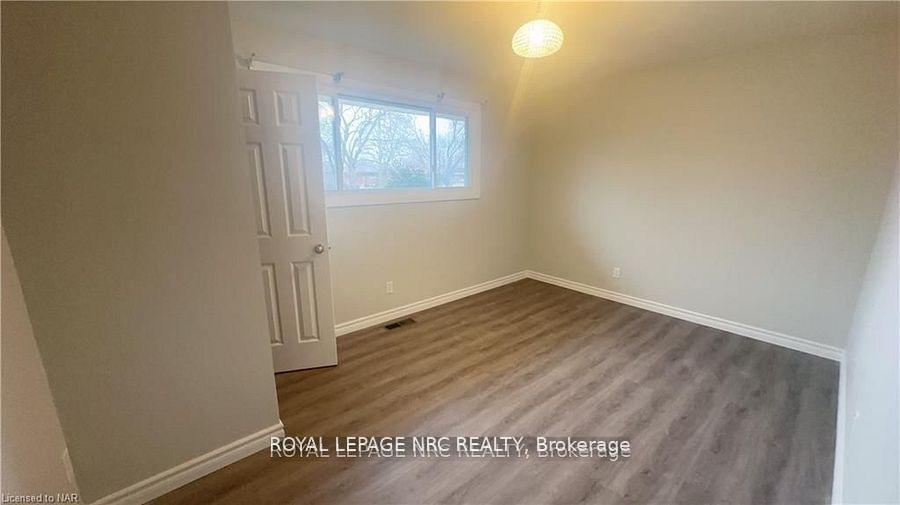 Photo 10 of Unit Upper, 31 Joanna Drive, St. Catharines, Vine/Linwell — HOMEH