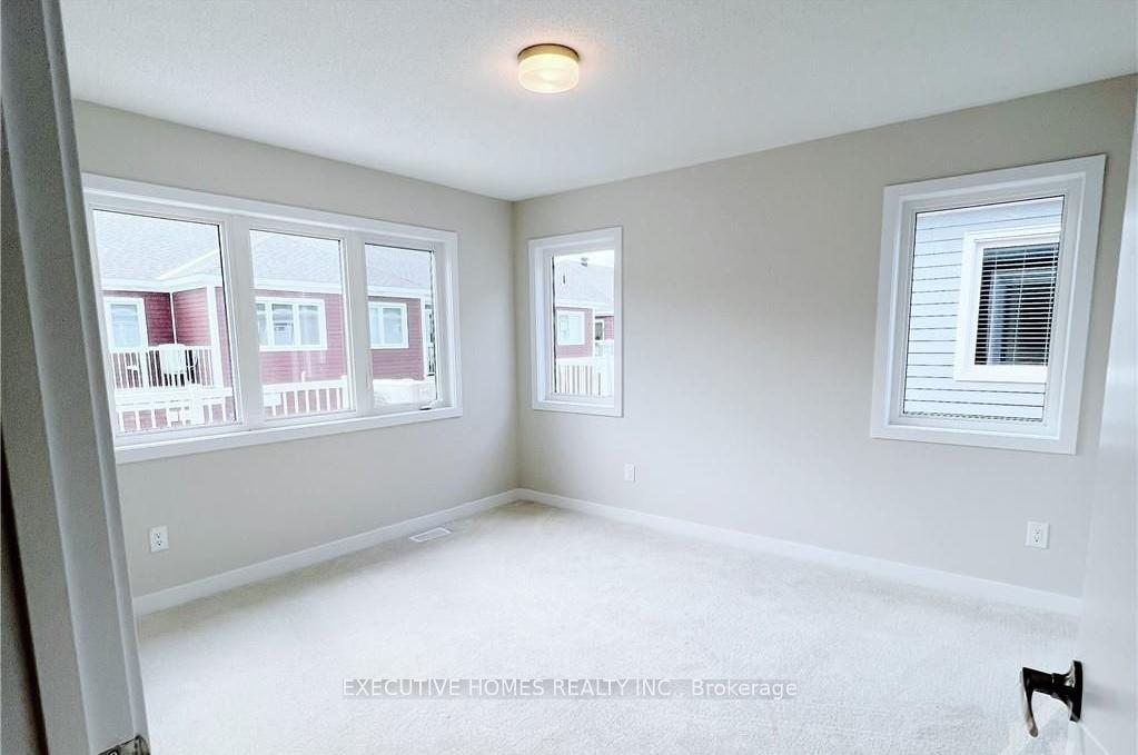 Photo 13 of 830 Bascule Place, Ottawa, Btwn Franktown Rd. & Fallowfield Rd. — HOMEH