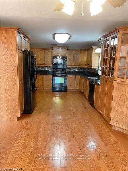 Photo 3 of 110 Vansickle Road, St. Catharines, Rykert/Vansickle — HOMEH
