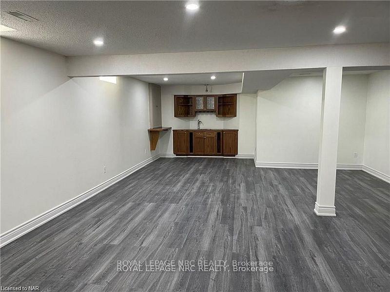 Photo 11 of 110 Vansickle Road, St. Catharines, Rykert/Vansickle — HOMEH