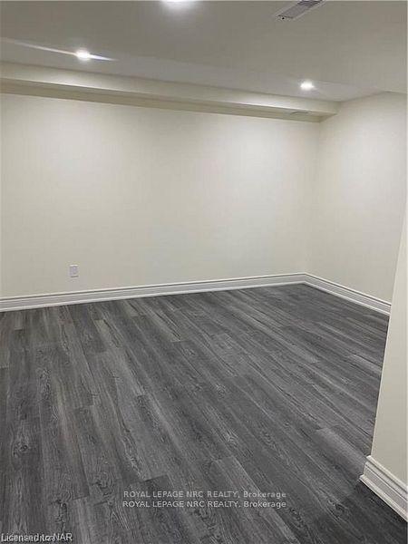Photo 13 of 110 Vansickle Road, St. Catharines, Rykert/Vansickle — HOMEH