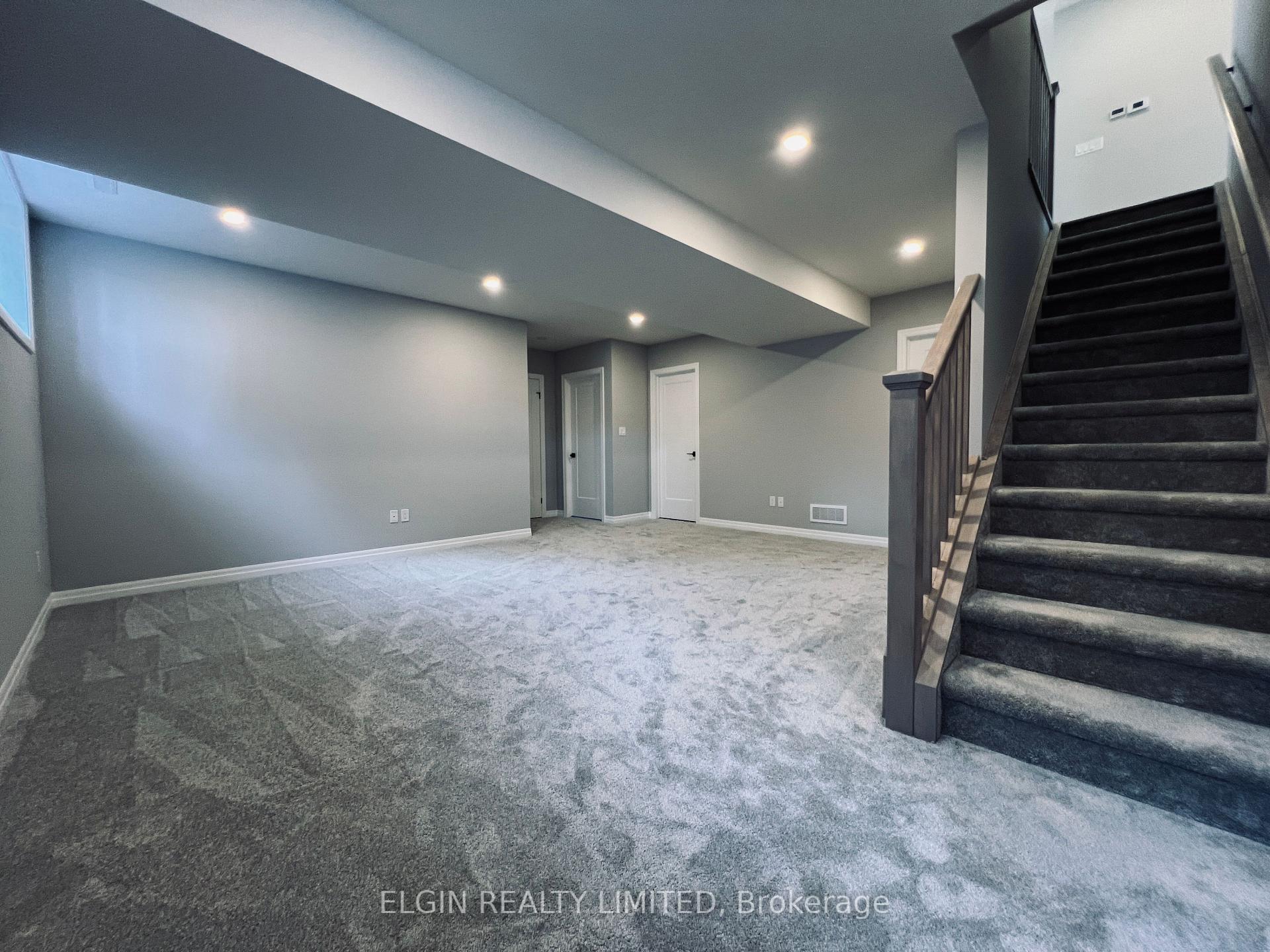 Photo 27 of 11 Dunning Way, St. Thomas — HOMEH