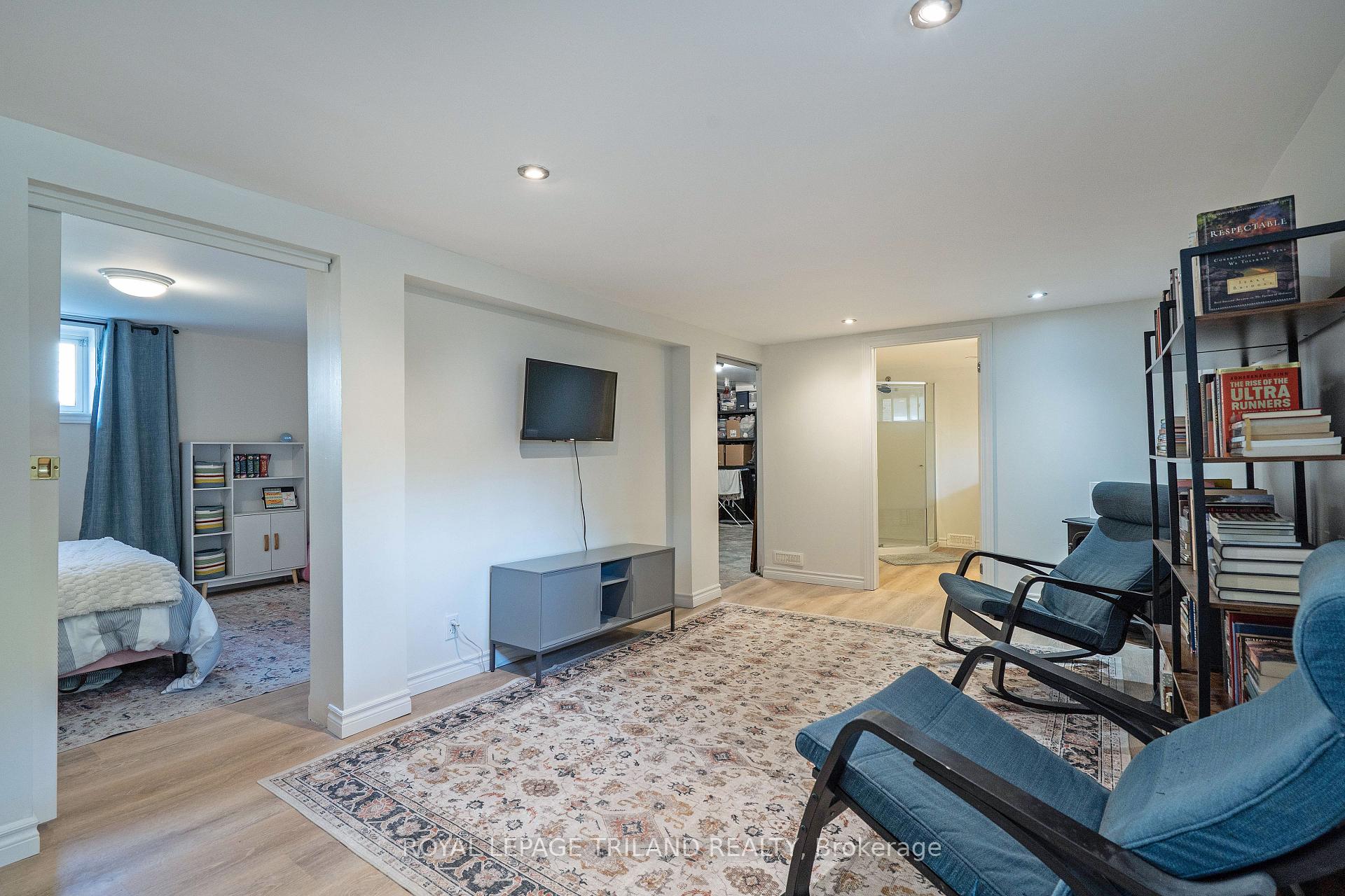 Photo 31 of 18 Tecumseh Street, St. Thomas — HOMEH
