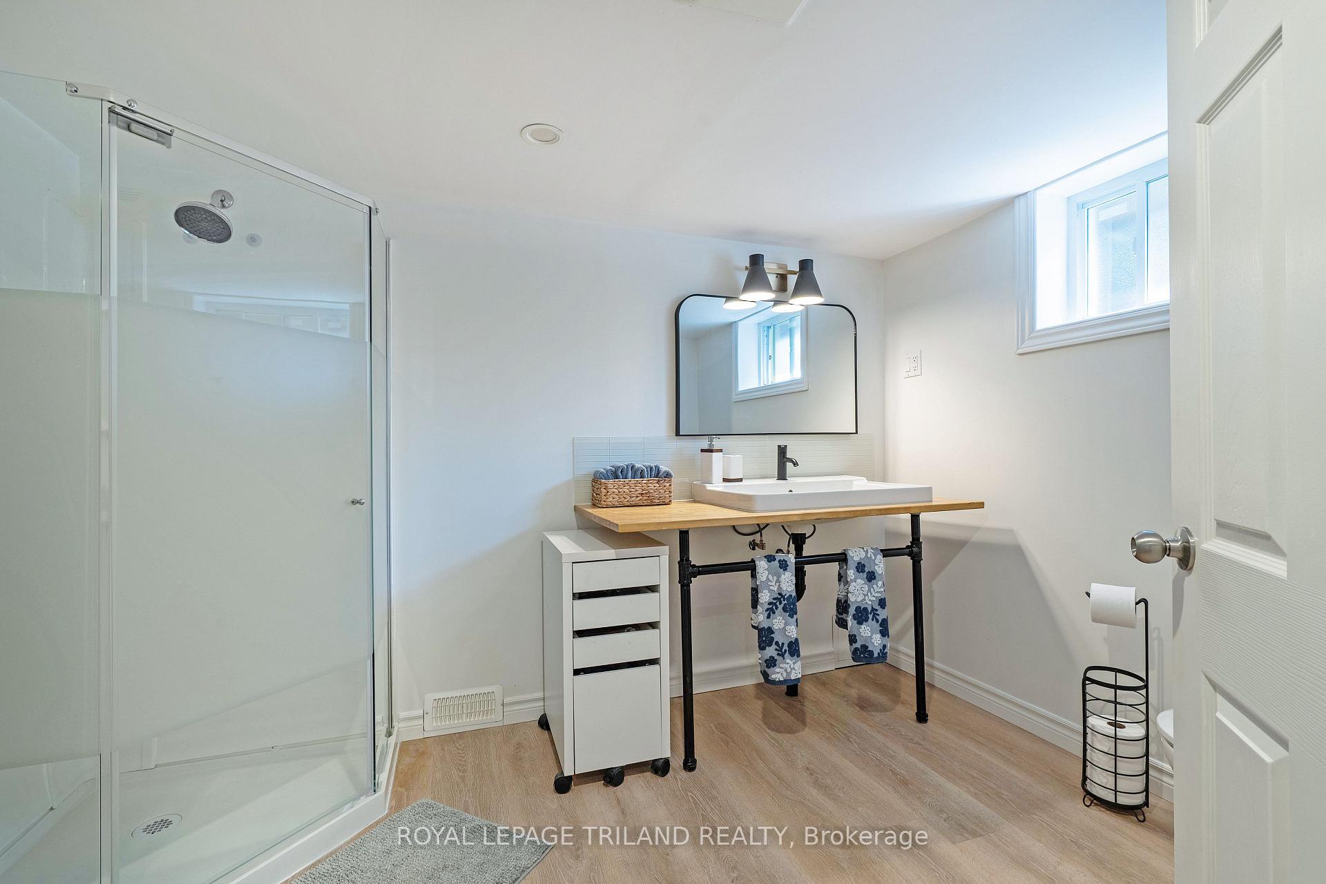 Photo 36 of 18 Tecumseh Street, St. Thomas — HOMEH