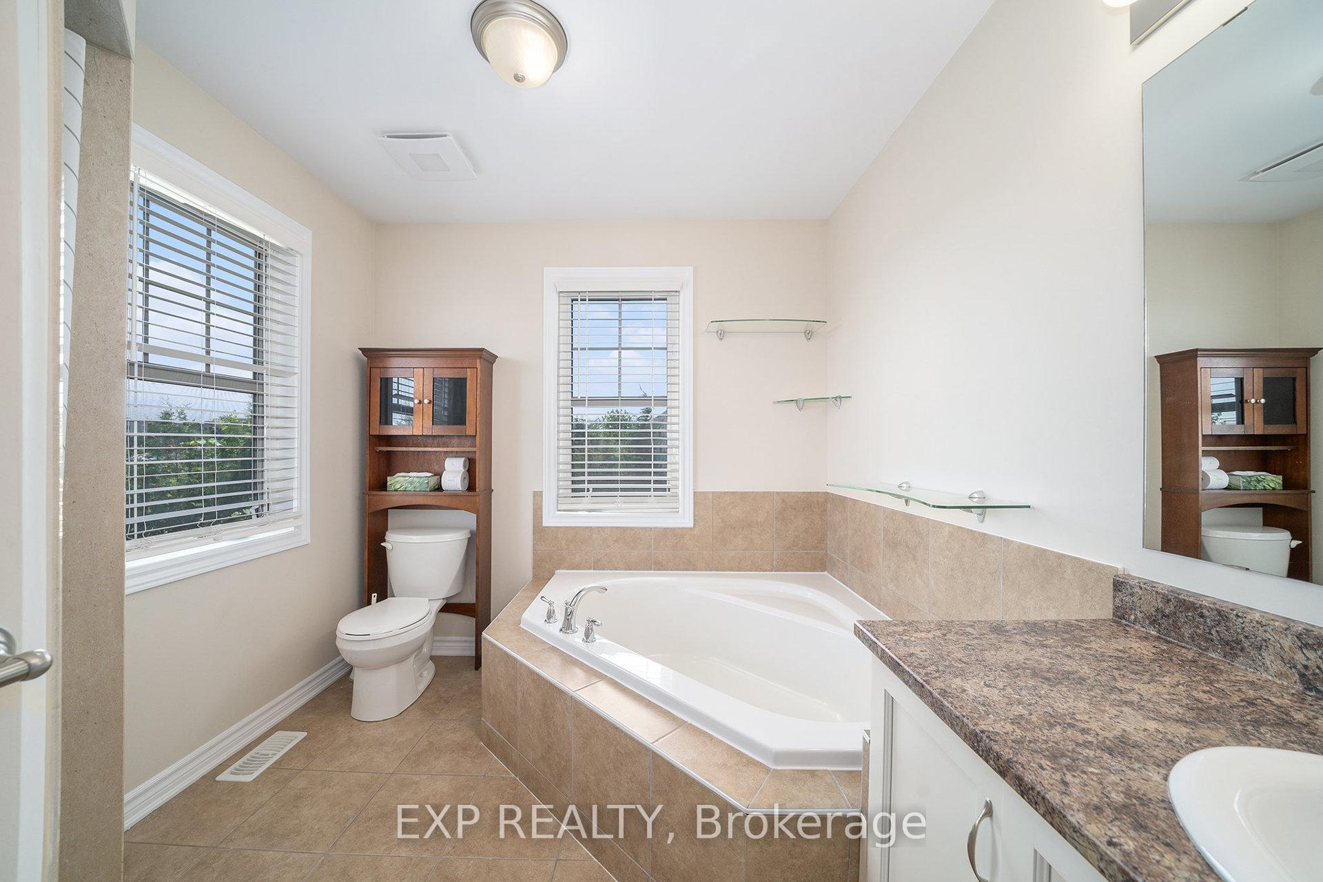 Photo 8 of 301 Gallantry Way, Ottawa, Stittsville (North) — HOMEH