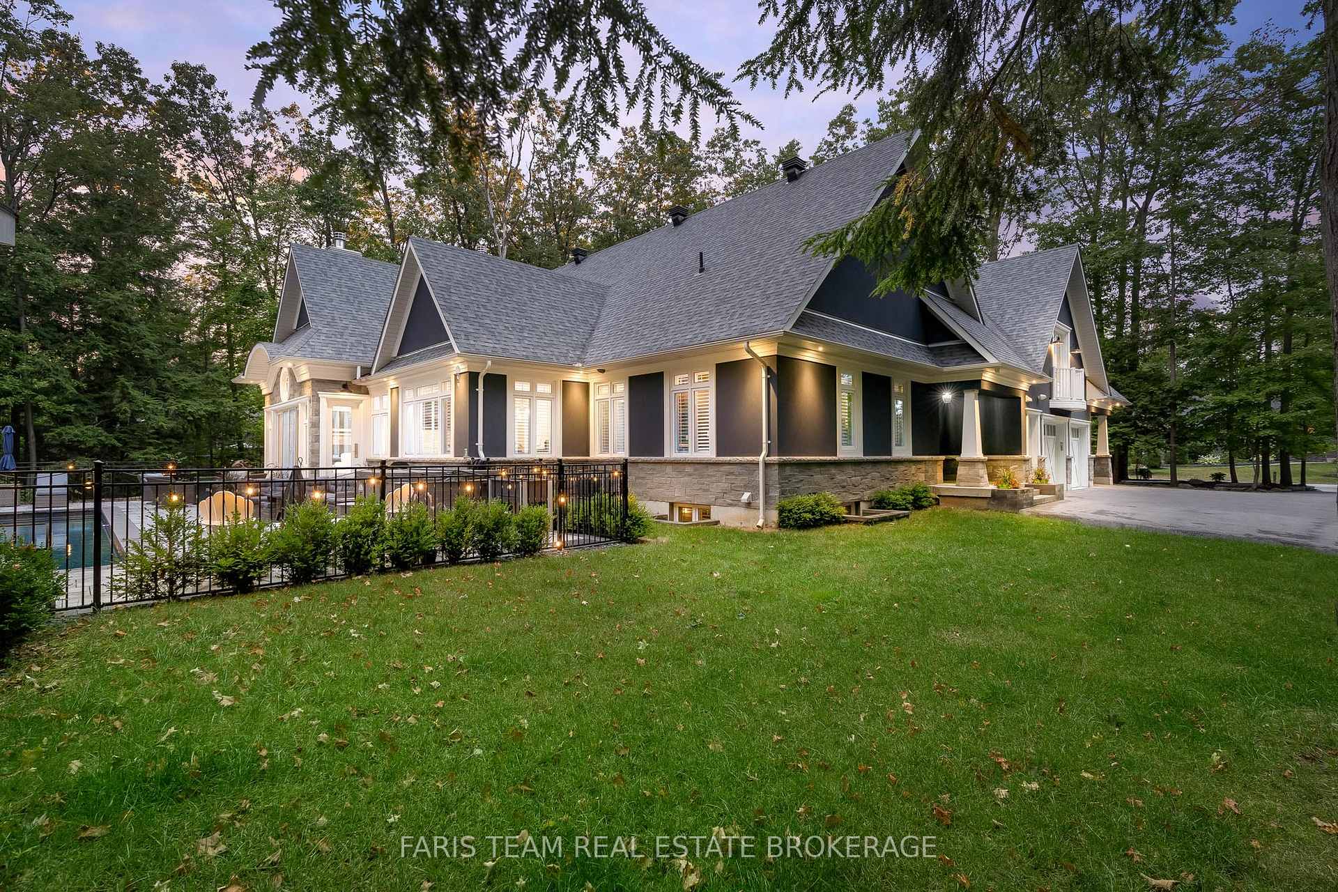 Photo 2 of 20 Barrie Hill Lane, Springwater, Snow Valley — HOMEH