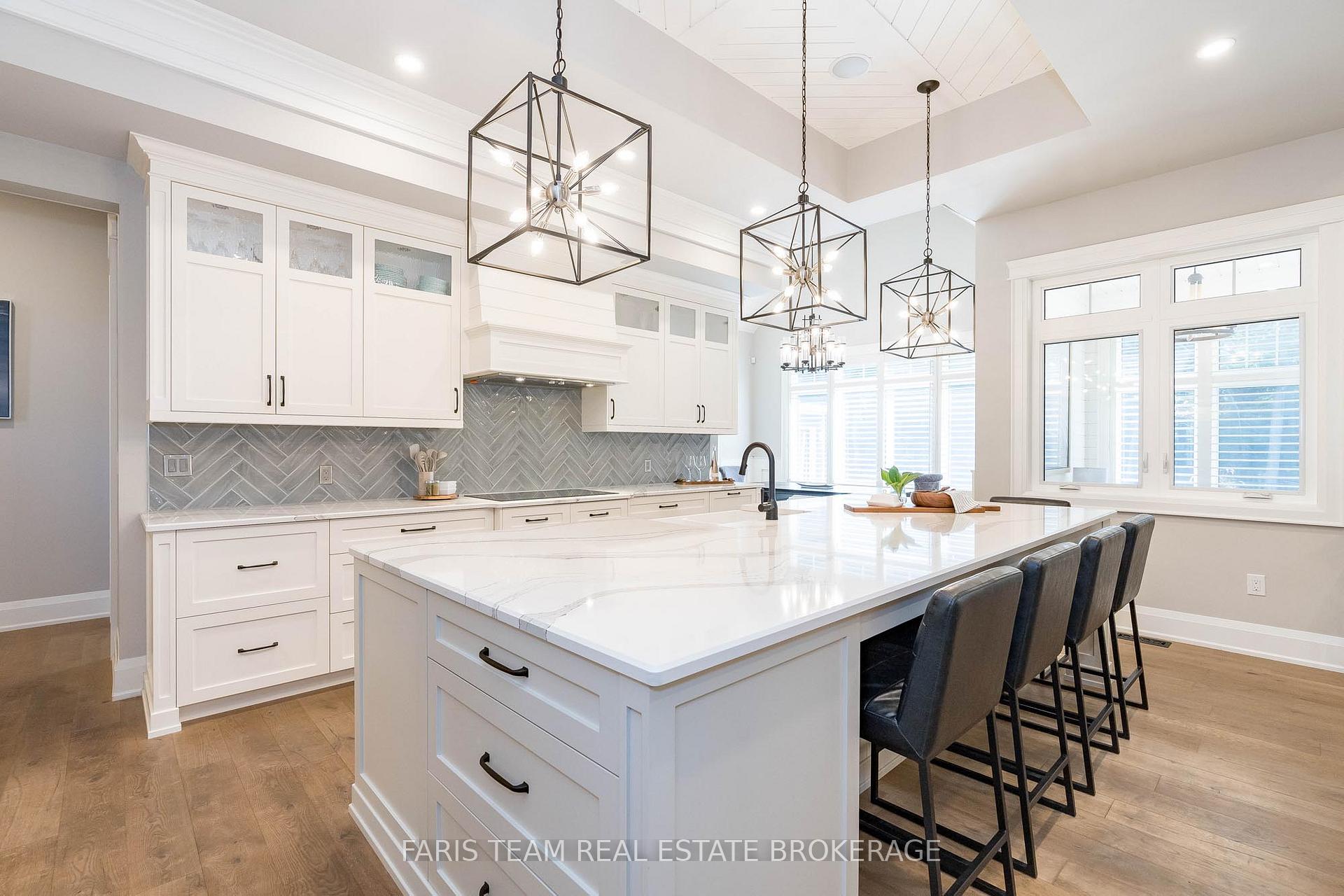 Photo 11 of 20 Barrie Hill Lane, Springwater, Snow Valley — HOMEH