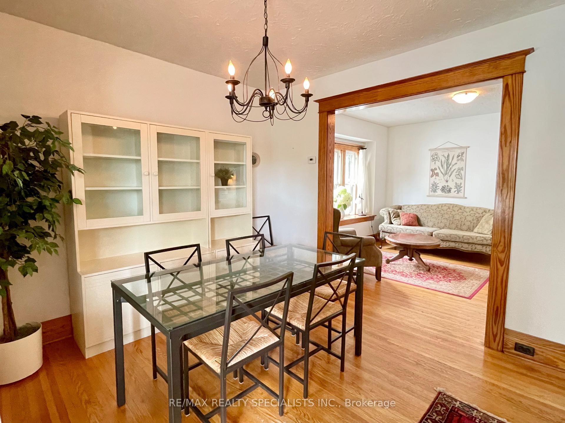 Photo 13 of 56 Woodland Avenue, St. Catharines, Downtown — HOMEH