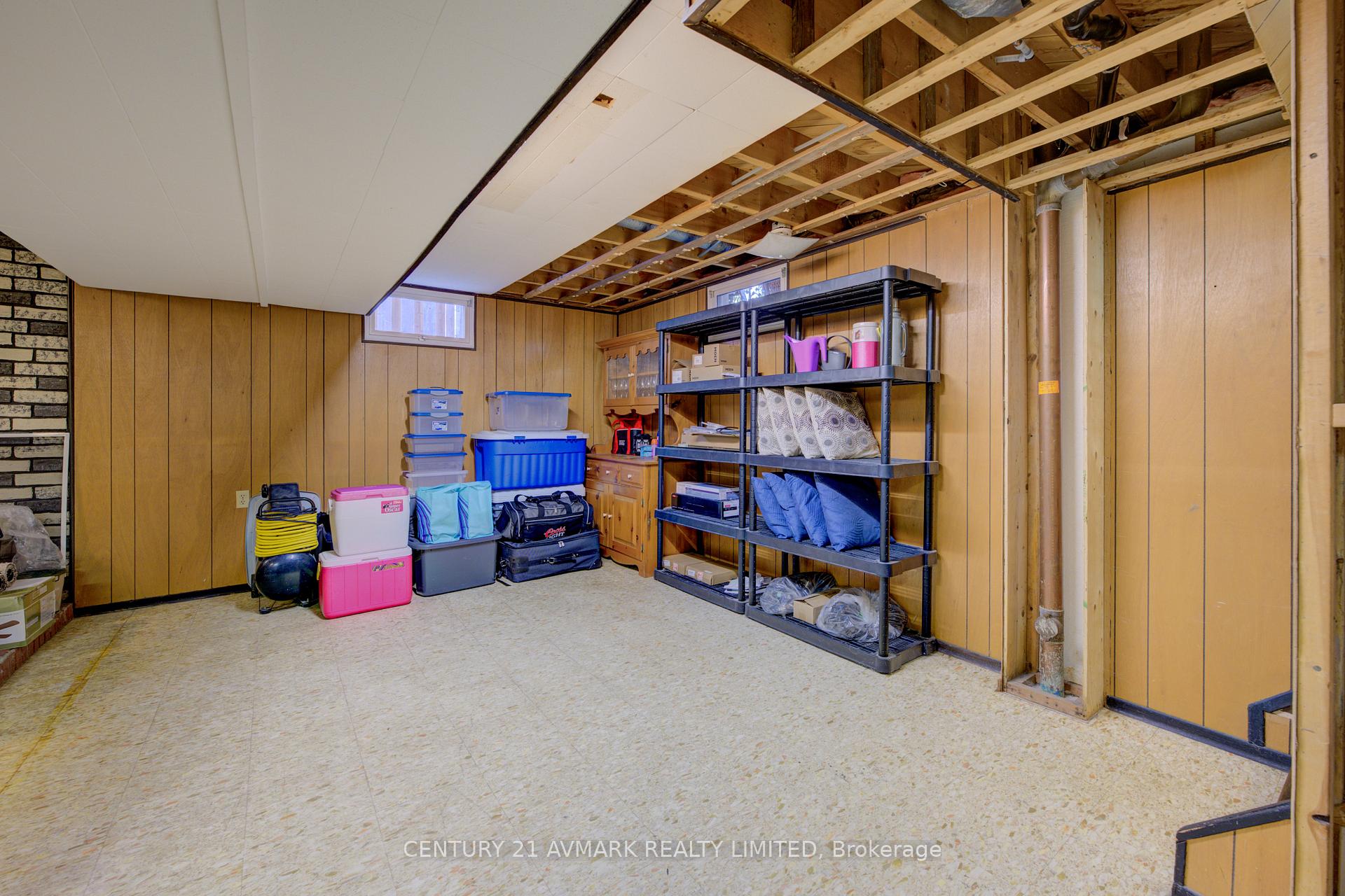 Photo 20 of 10 Royale Road, St. Catharines, Lakeport — HOMEH