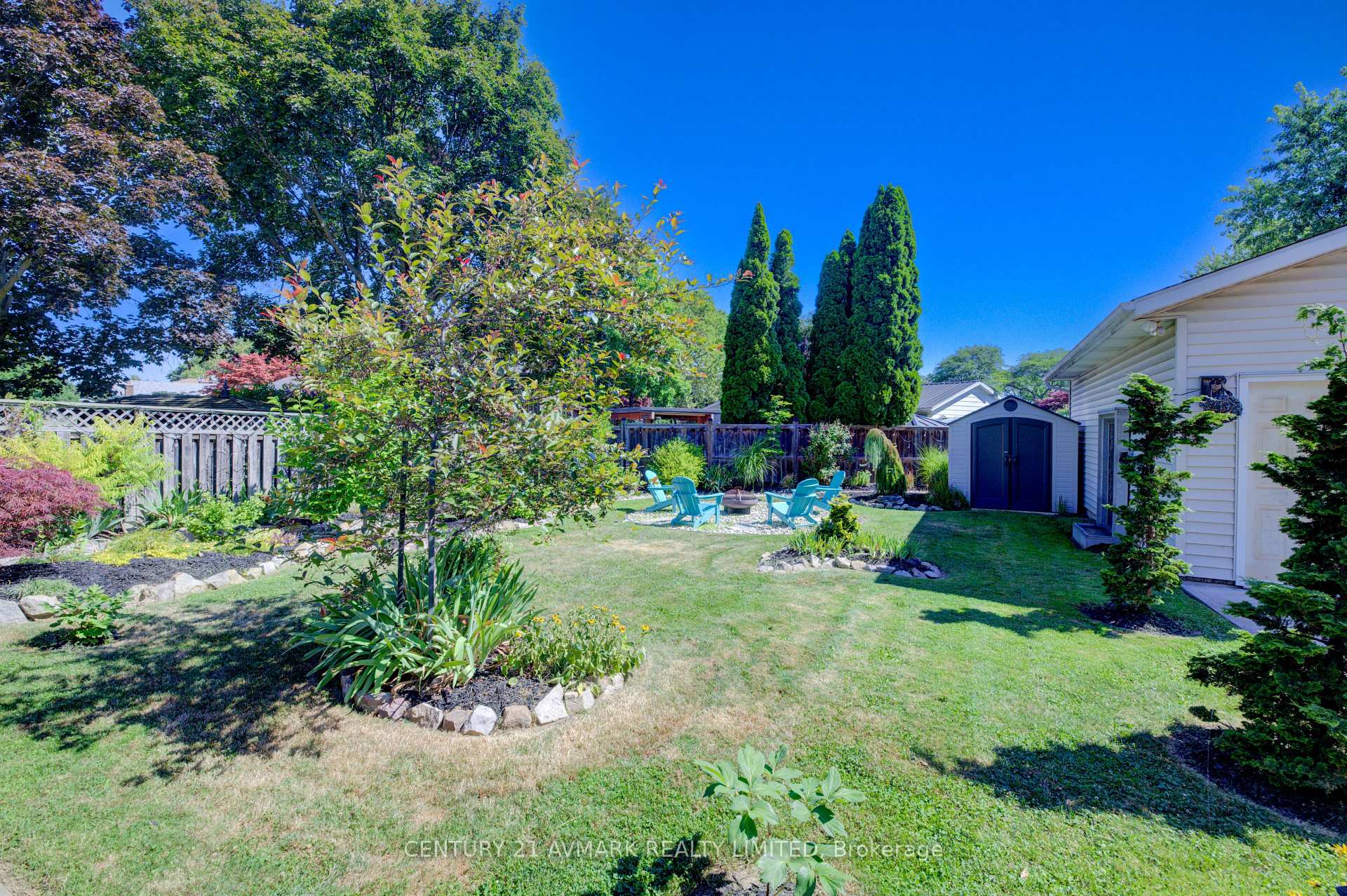 Photo 32 of 10 Royale Road, St. Catharines, Lakeport — HOMEH