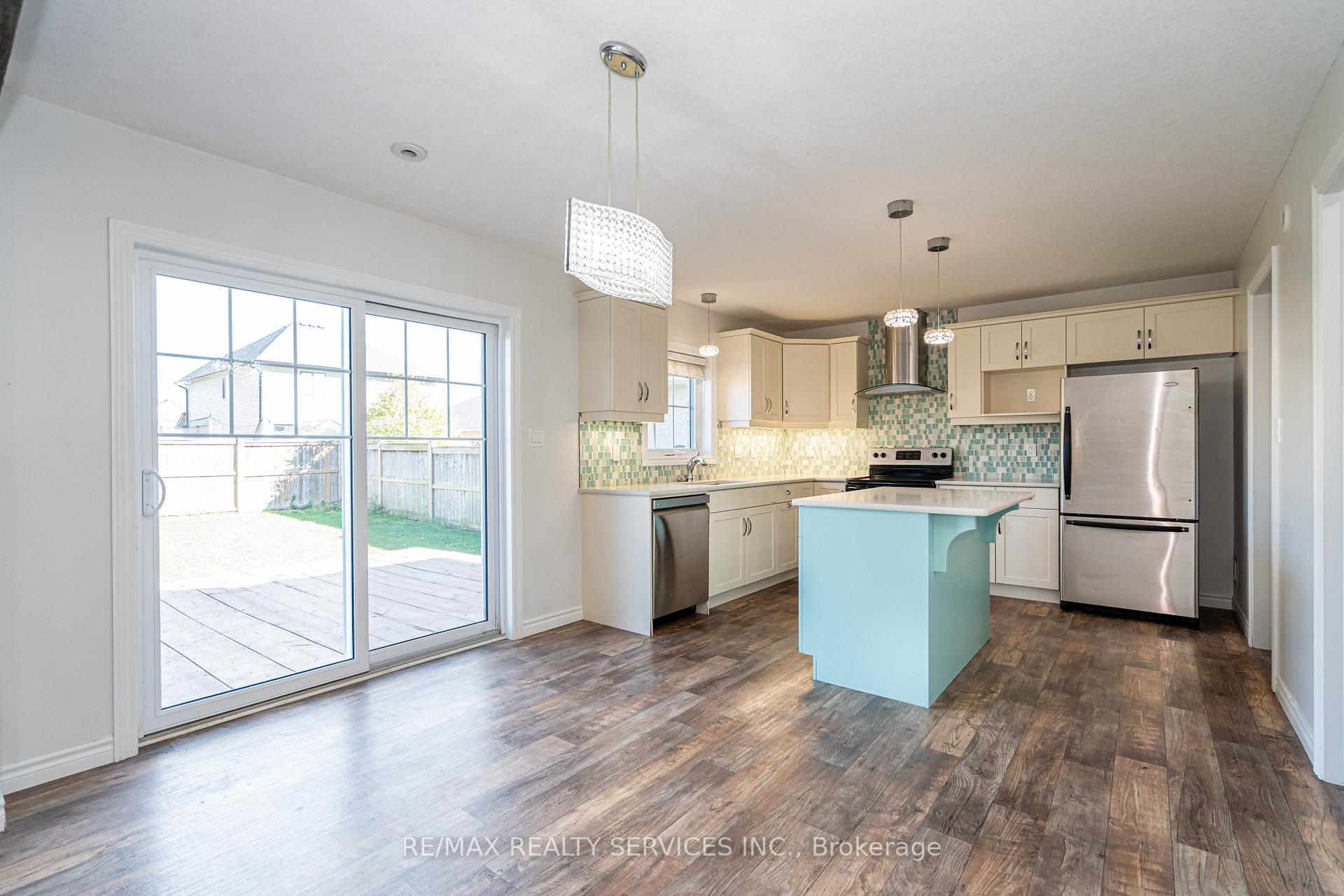 Photo 10 of 25 Acorn Trail, St. Thomas — HOMEH
