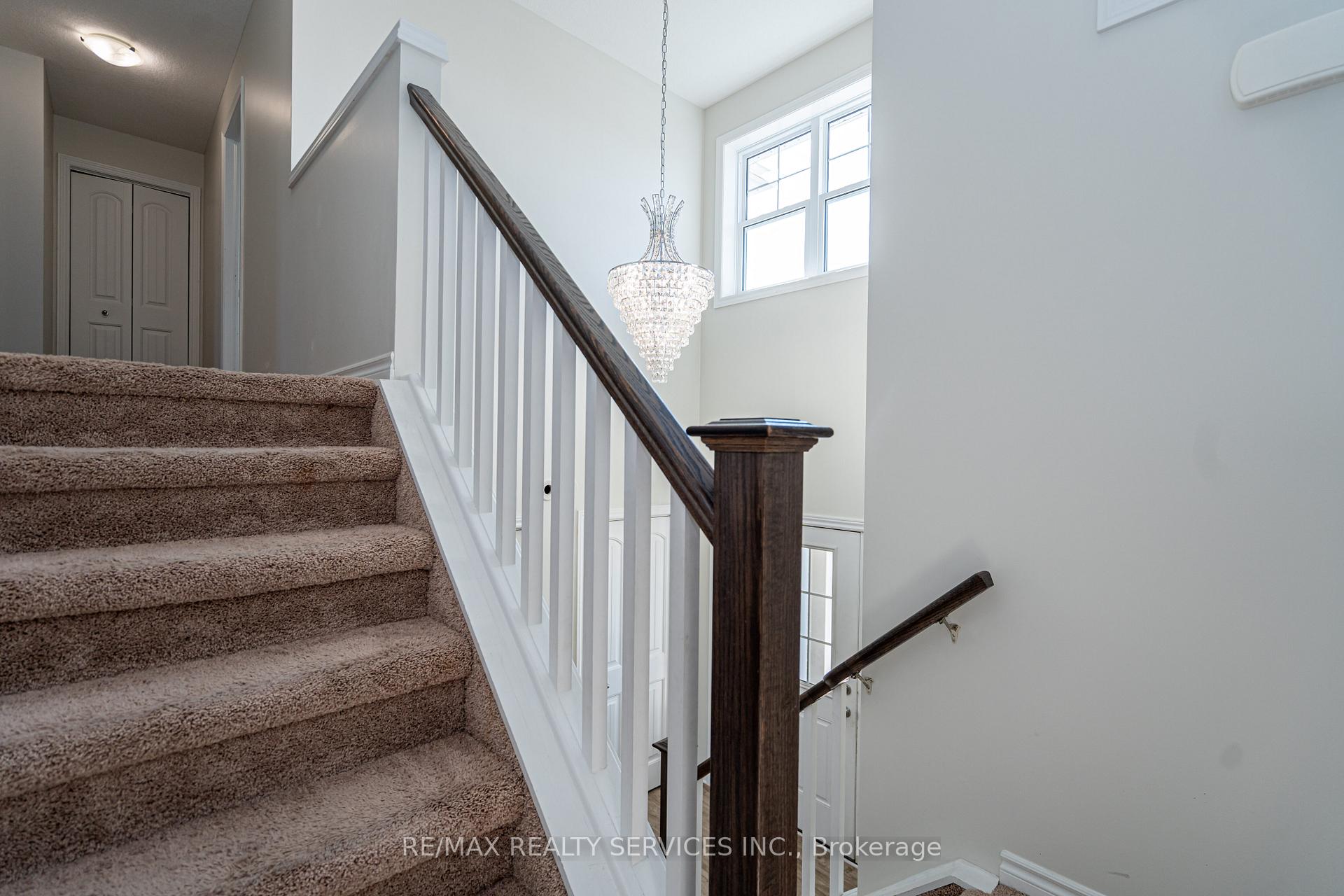 Photo 13 of 25 Acorn Trail, St. Thomas — HOMEH
