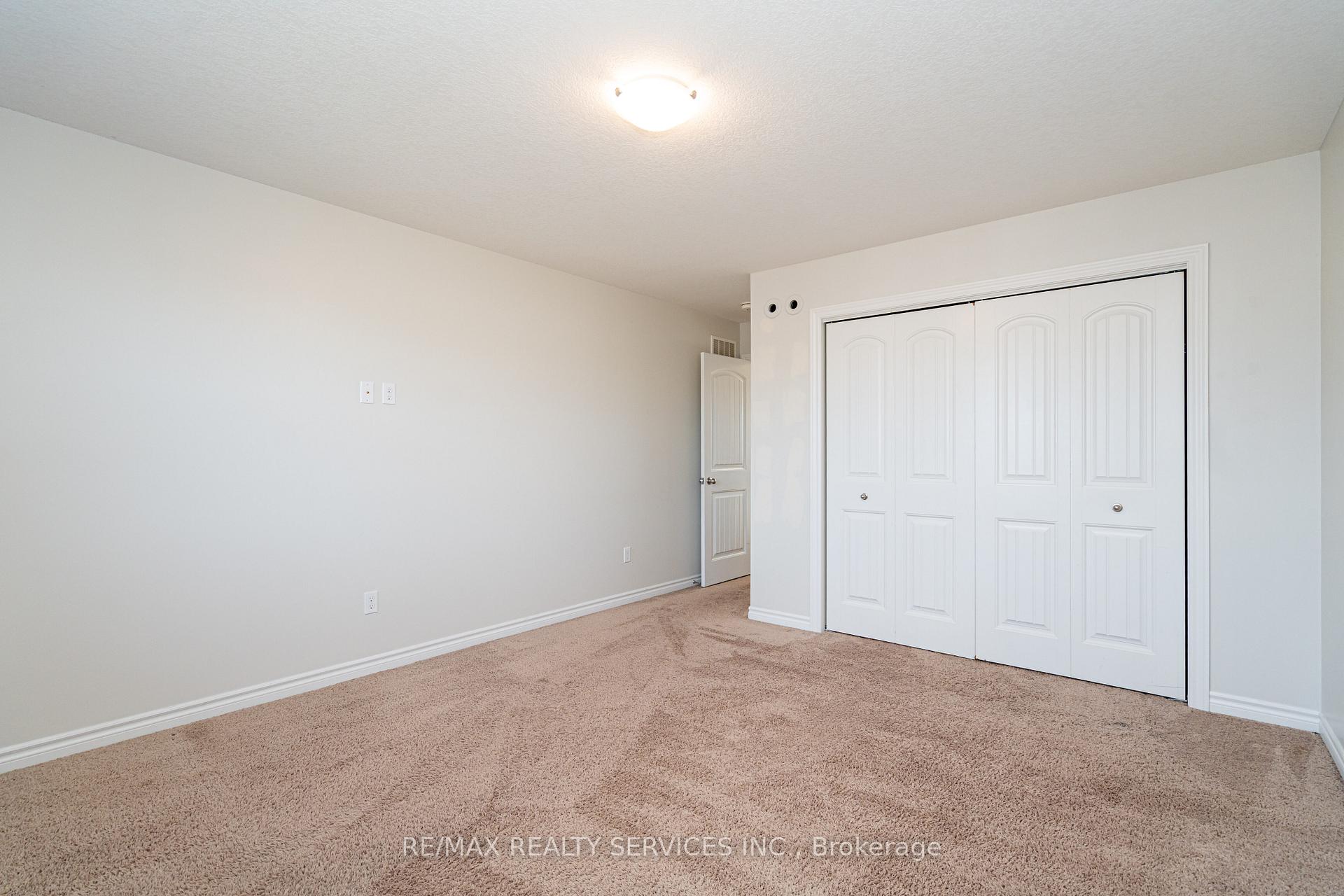 Photo 16 of 25 Acorn Trail, St. Thomas — HOMEH