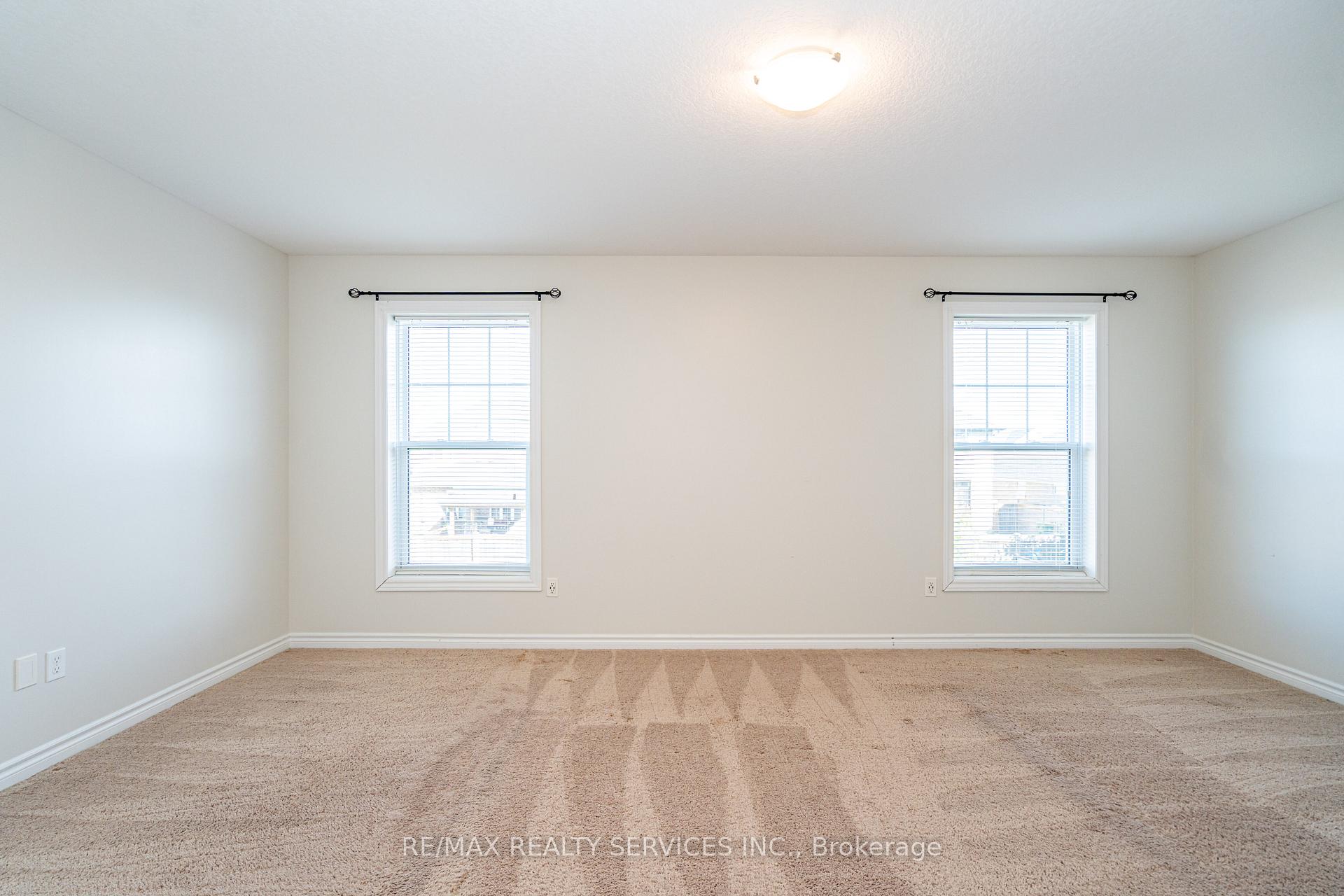 Photo 18 of 25 Acorn Trail, St. Thomas — HOMEH