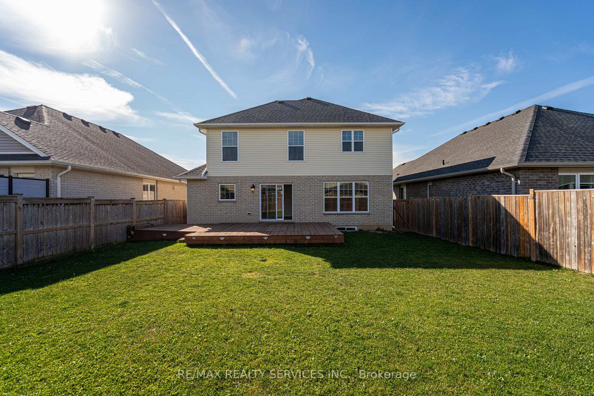 Photo 27 of 25 Acorn Trail, St. Thomas — HOMEH