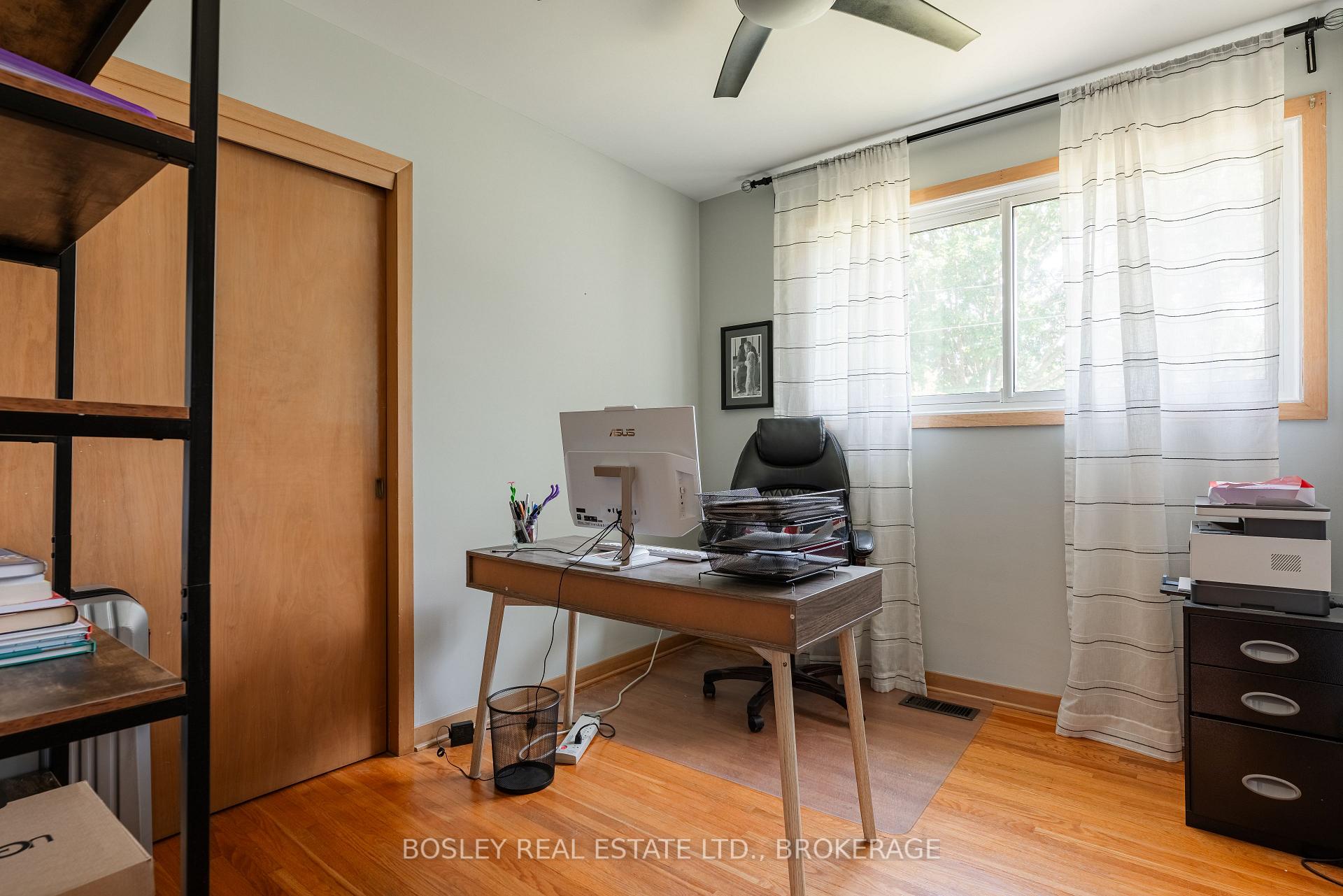 Photo 13 of 60 Royal Manor Drive, St. Catharines, Carlton/Bunting — HOMEH