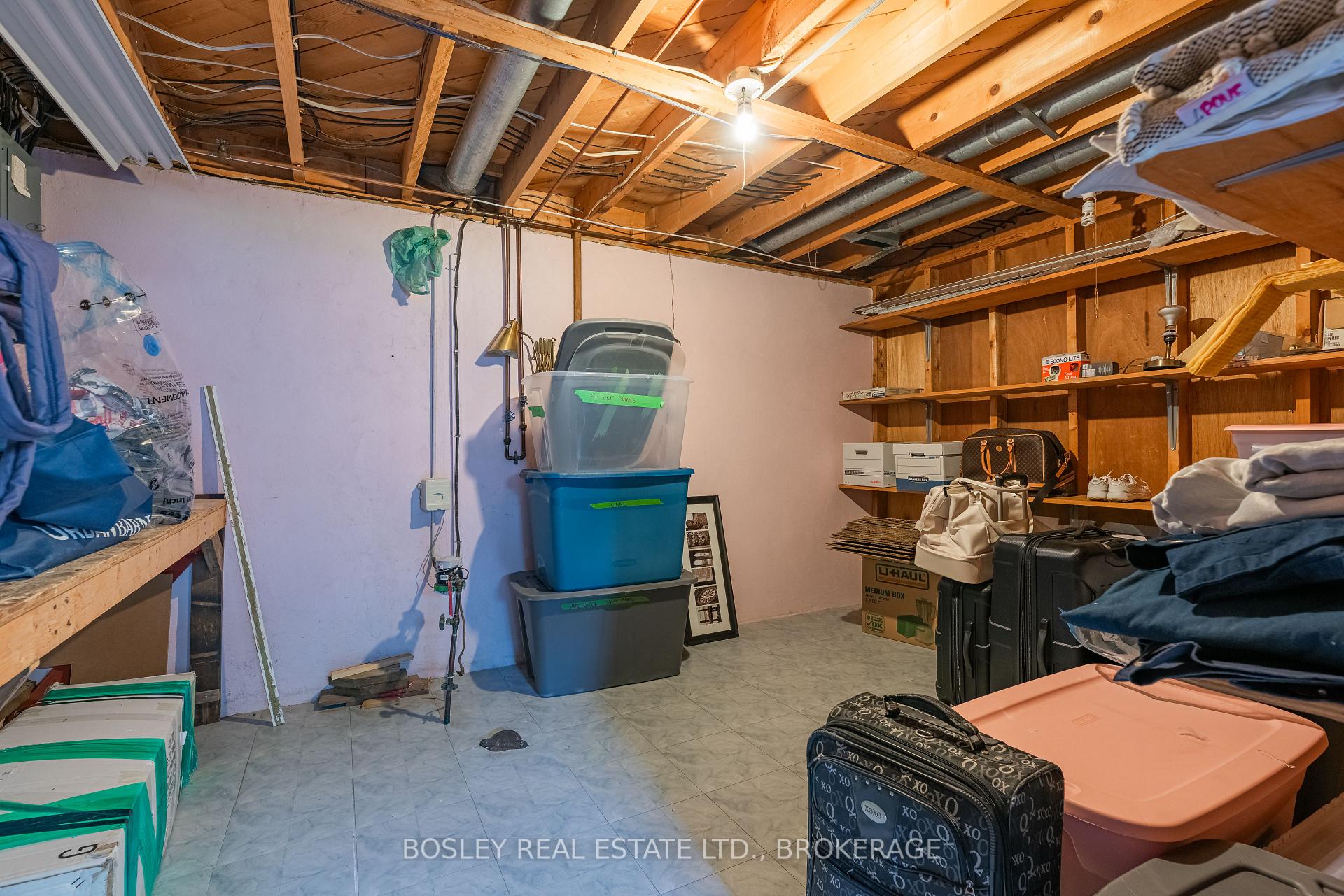 Photo 24 of 60 Royal Manor Drive, St. Catharines, Carlton/Bunting — HOMEH