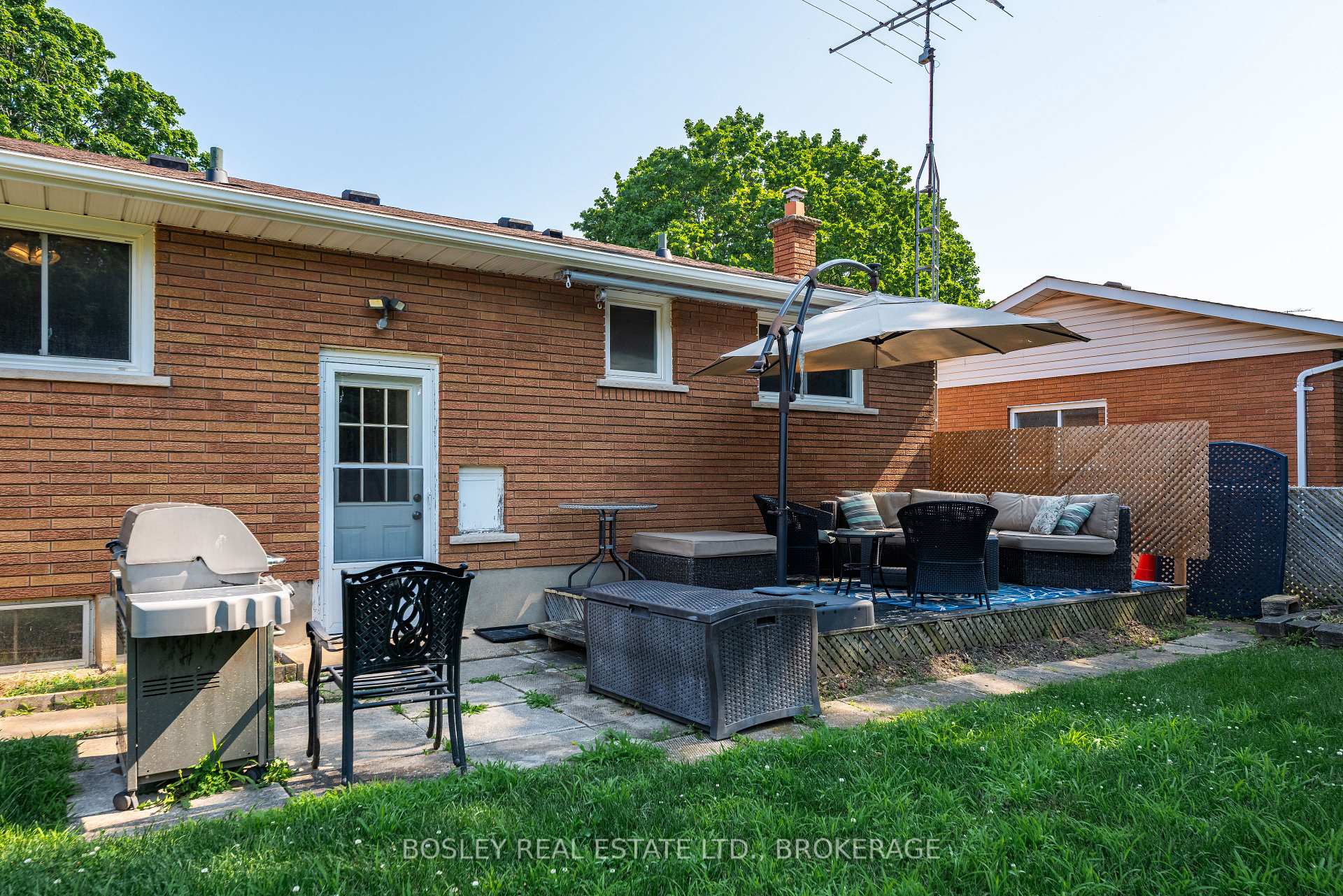 Photo 29 of 60 Royal Manor Drive, St. Catharines, Carlton/Bunting — HOMEH