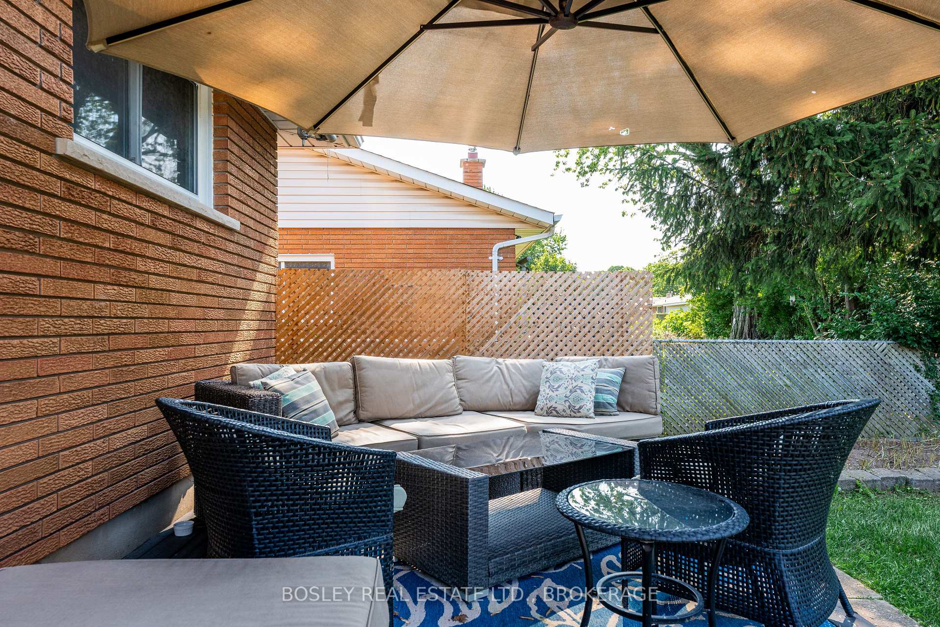 Photo 30 of 60 Royal Manor Drive, St. Catharines, Carlton/Bunting — HOMEH