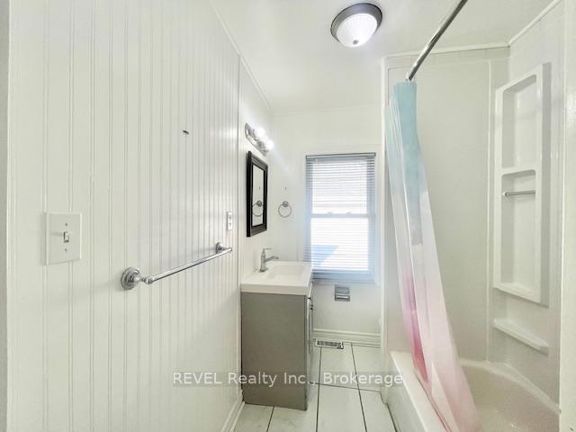 Photo 17 of 8 Monck Street, St. Catharines, Western Hill — HOMEH