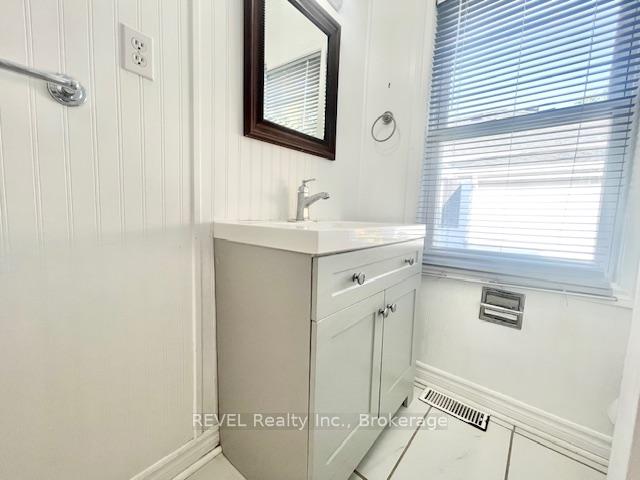 Photo 18 of 8 Monck Street, St. Catharines, Western Hill — HOMEH