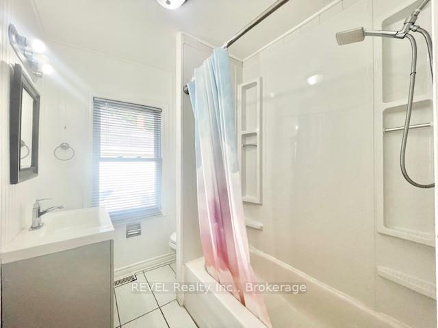 Photo 20 of 8 Monck Street, St. Catharines, Western Hill — HOMEH