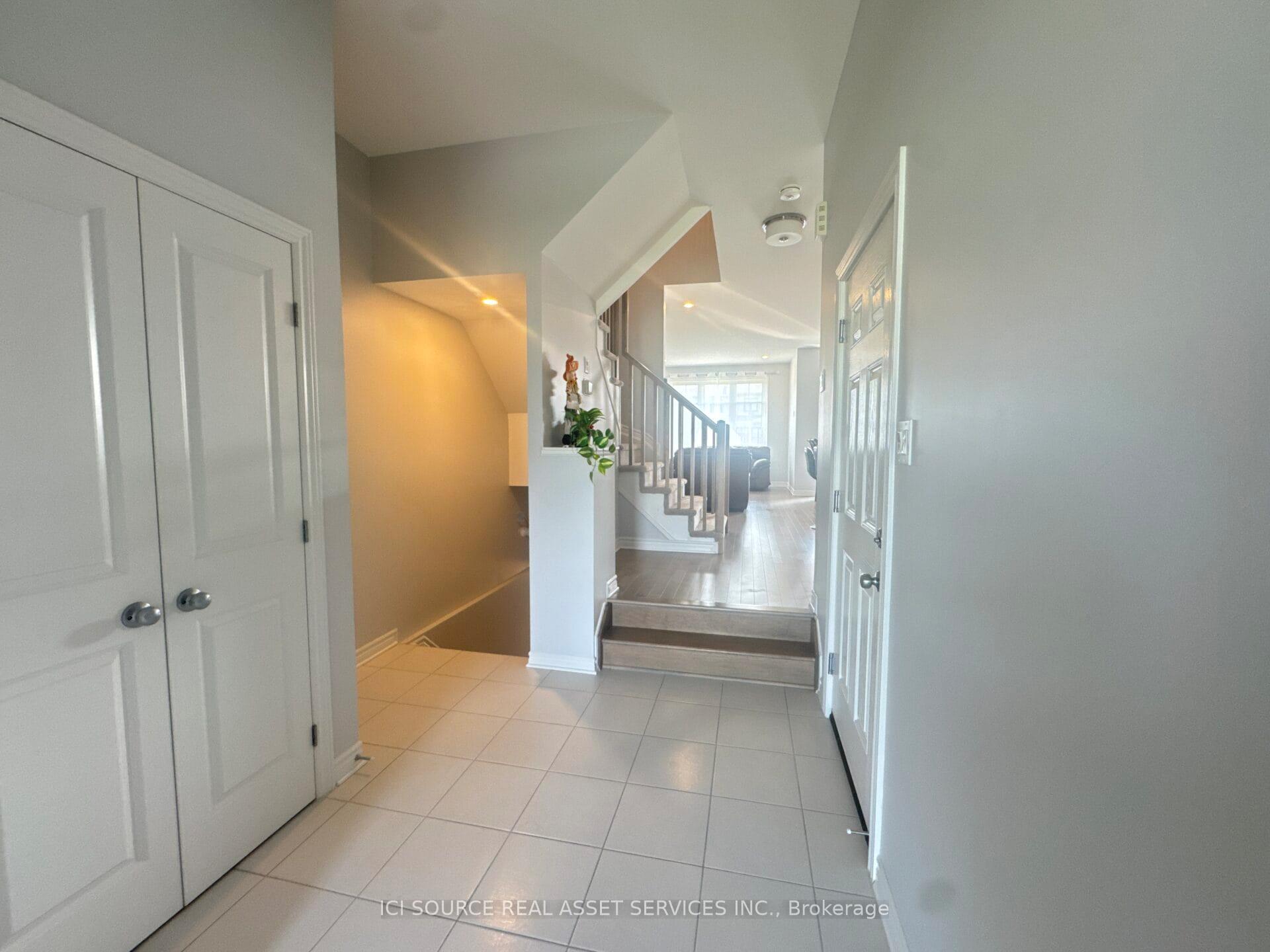 Photo 2 of 121 Ocala Street, Ottawa, Remainder of Stittsville & Area — HOMEH