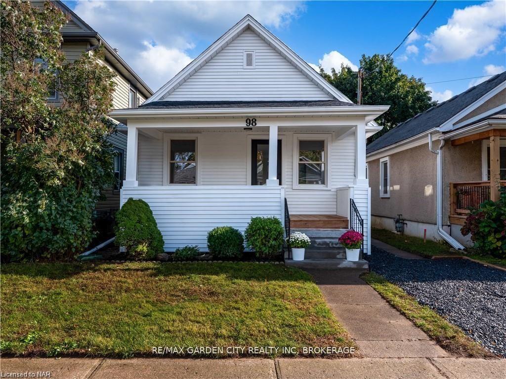 Front of 98 Pleasant Avenue