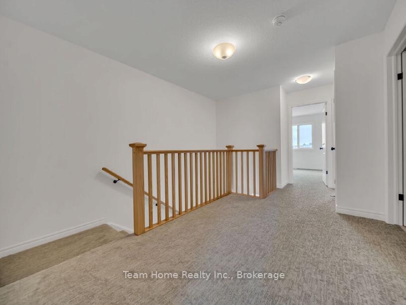 Photo 5 of 13 Becker Street, Stratford — HOMEH