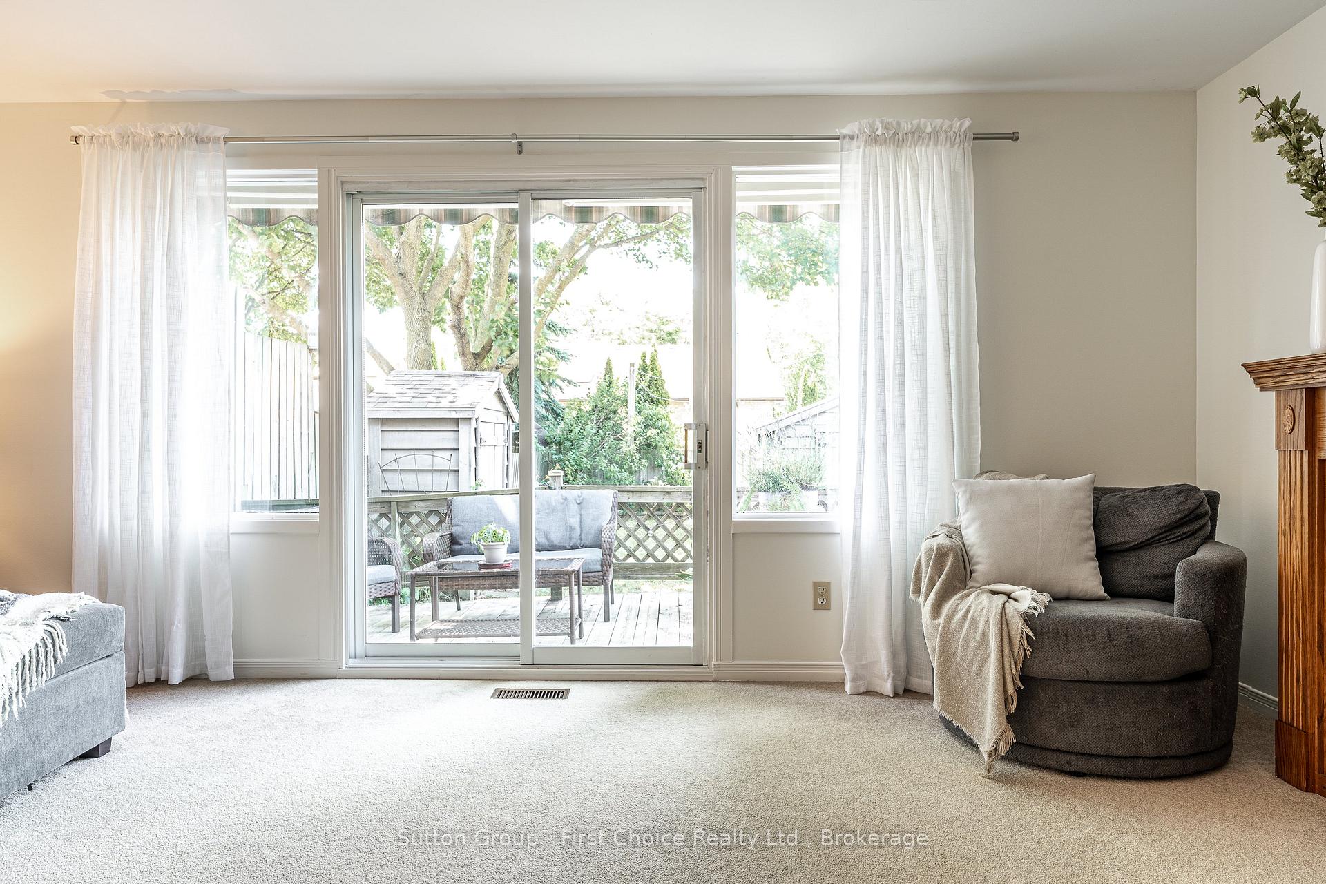 Photo 15 of 90 Patricia Road, Stratford — HOMEH