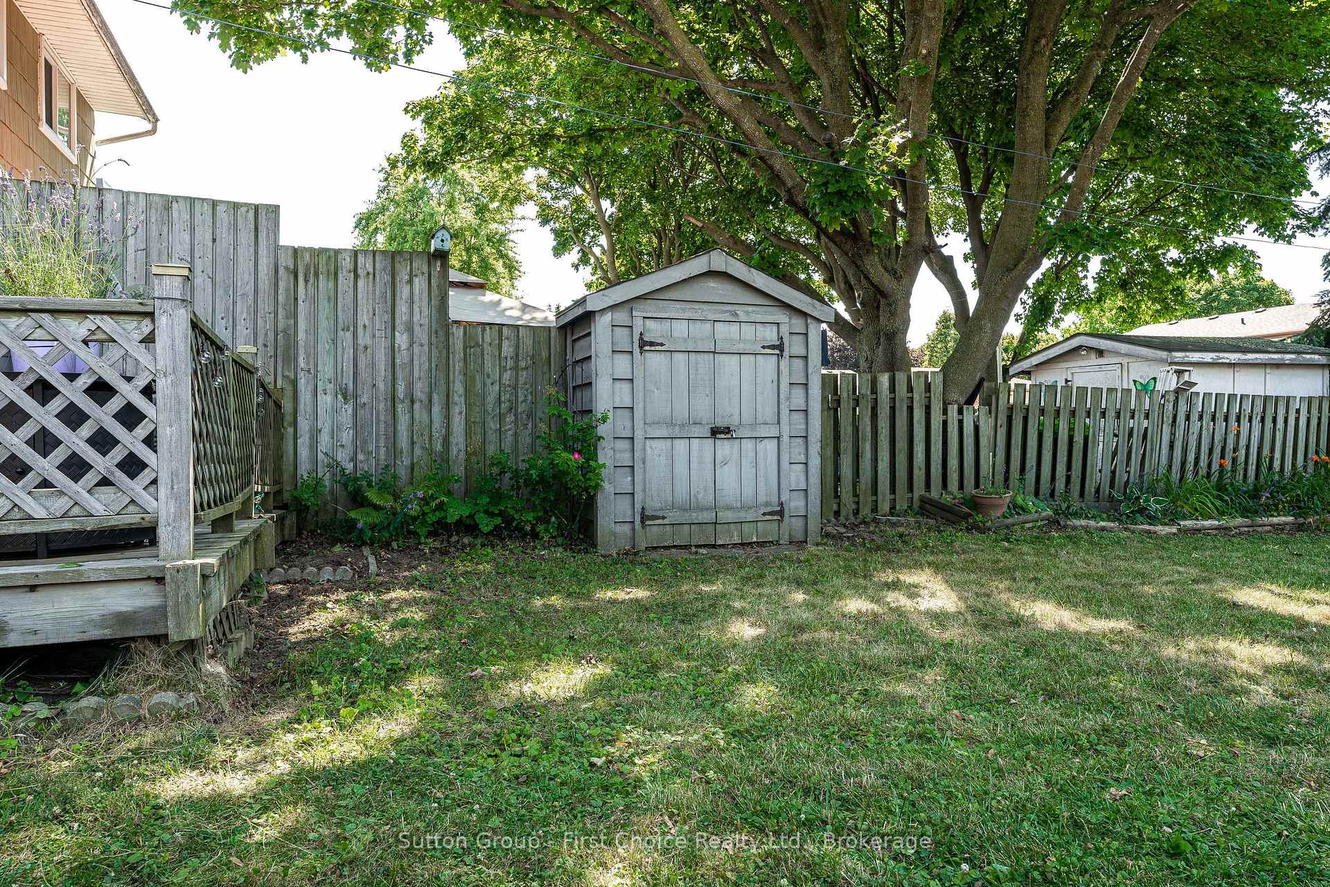 Photo 44 of 90 Patricia Road, Stratford — HOMEH